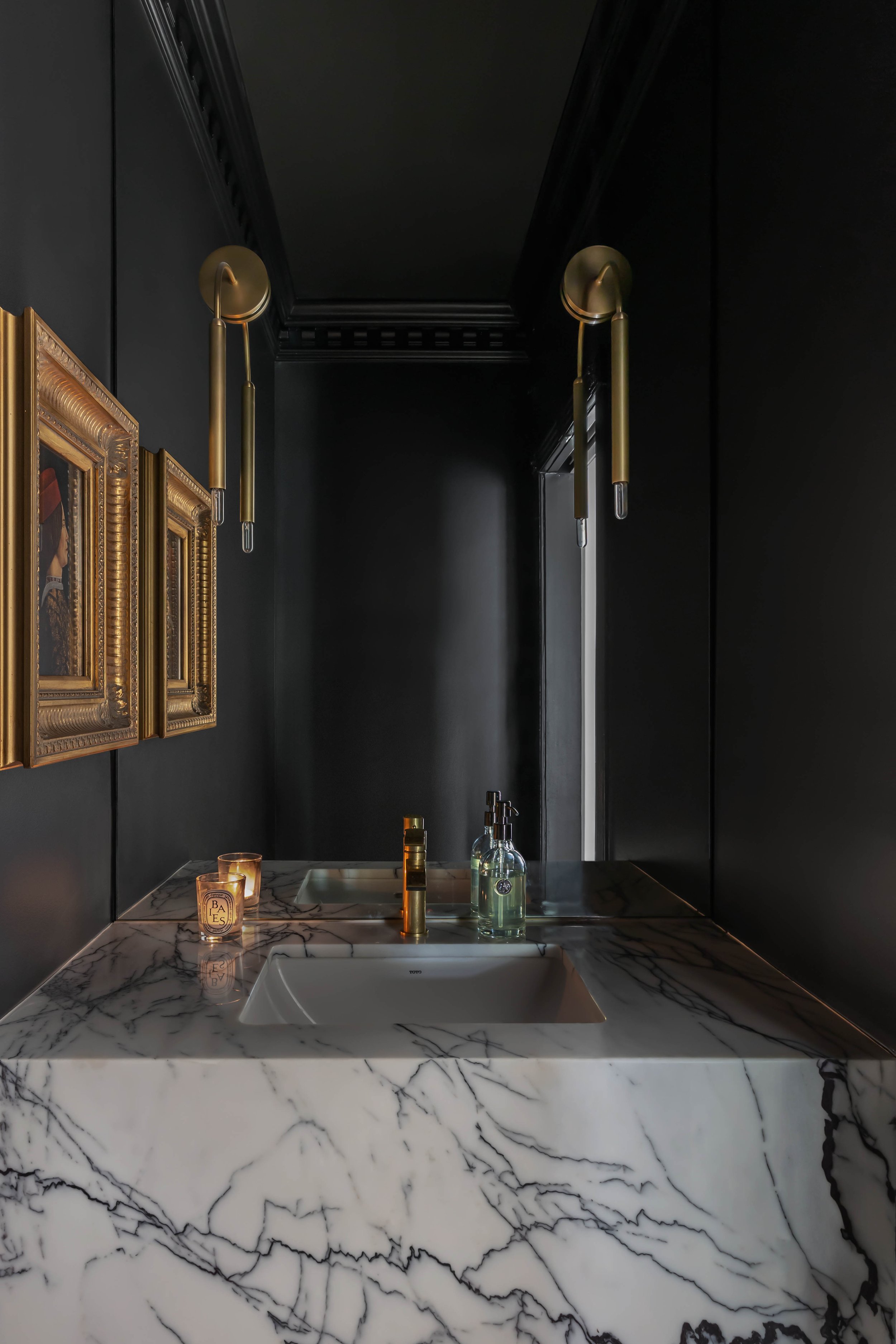 Powder room with Calacatta Viola marble