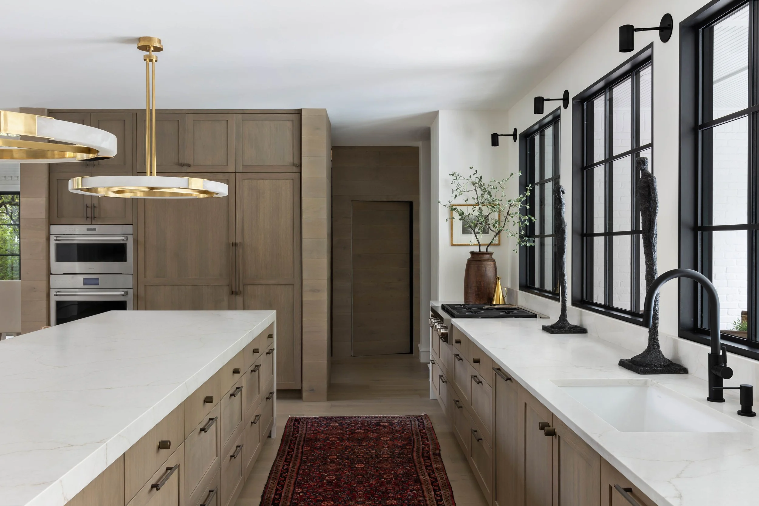 kitchen 6705 Bridge Hill0140_Edited.jpg