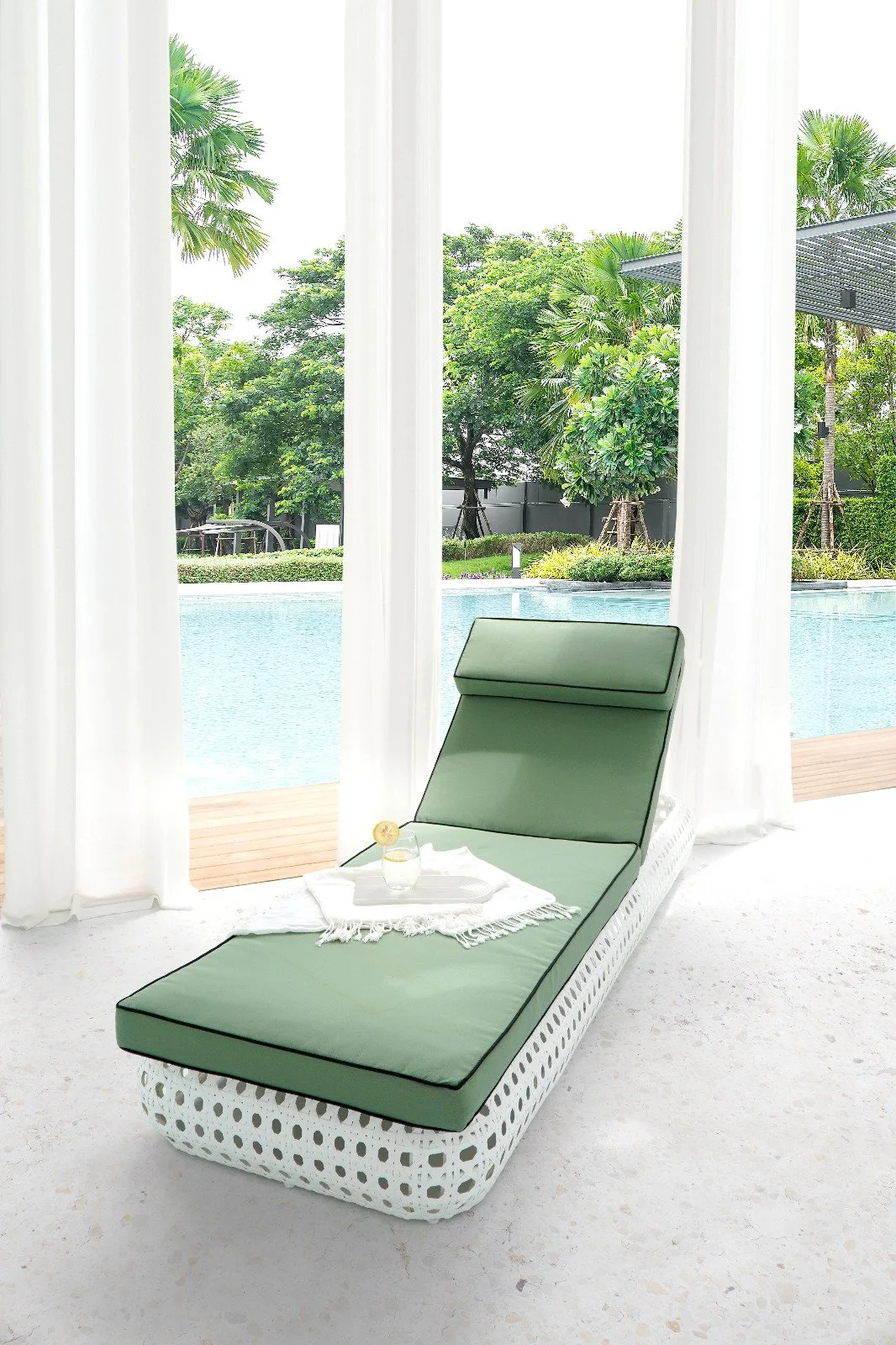NEO VOTLASO SUN LOUNGER