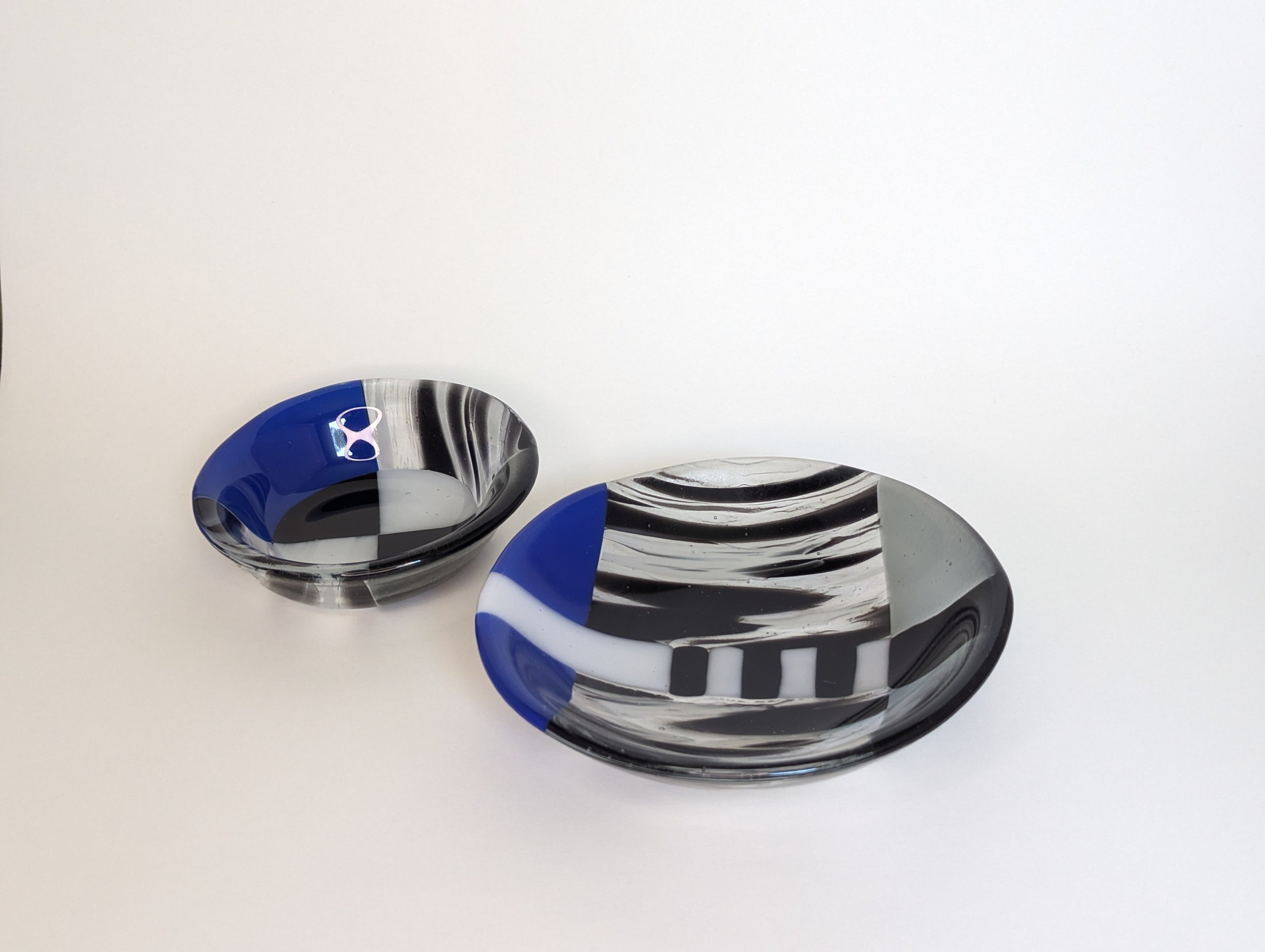 Bauhaus Bowl & Dish Set – Deep Current