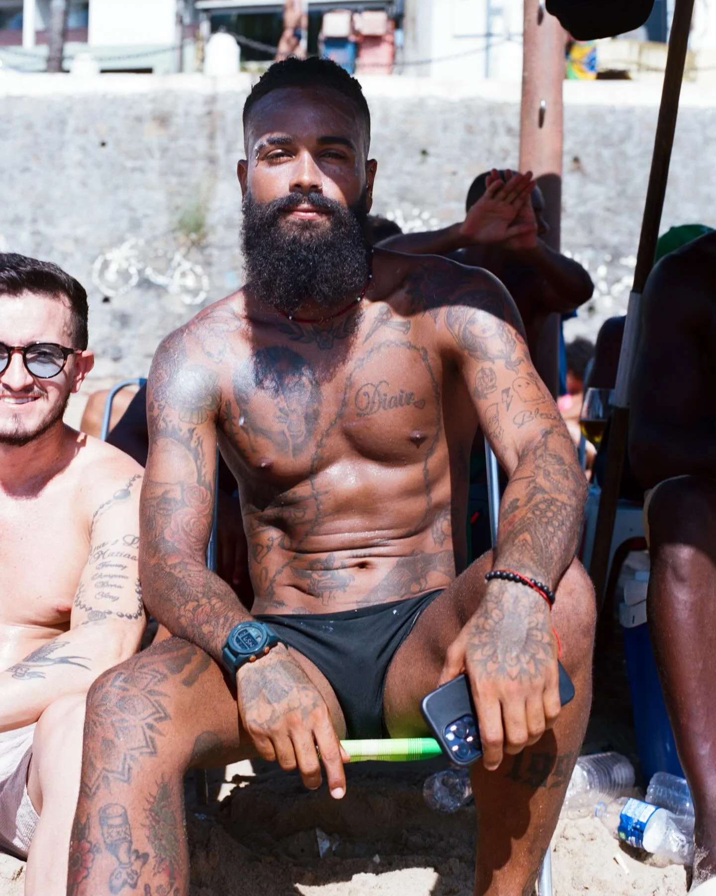 O molho do baiano entre as obras de @zehpalito no @mac_bahia. Aqui, deixo as imagens falarem por si mesmas.