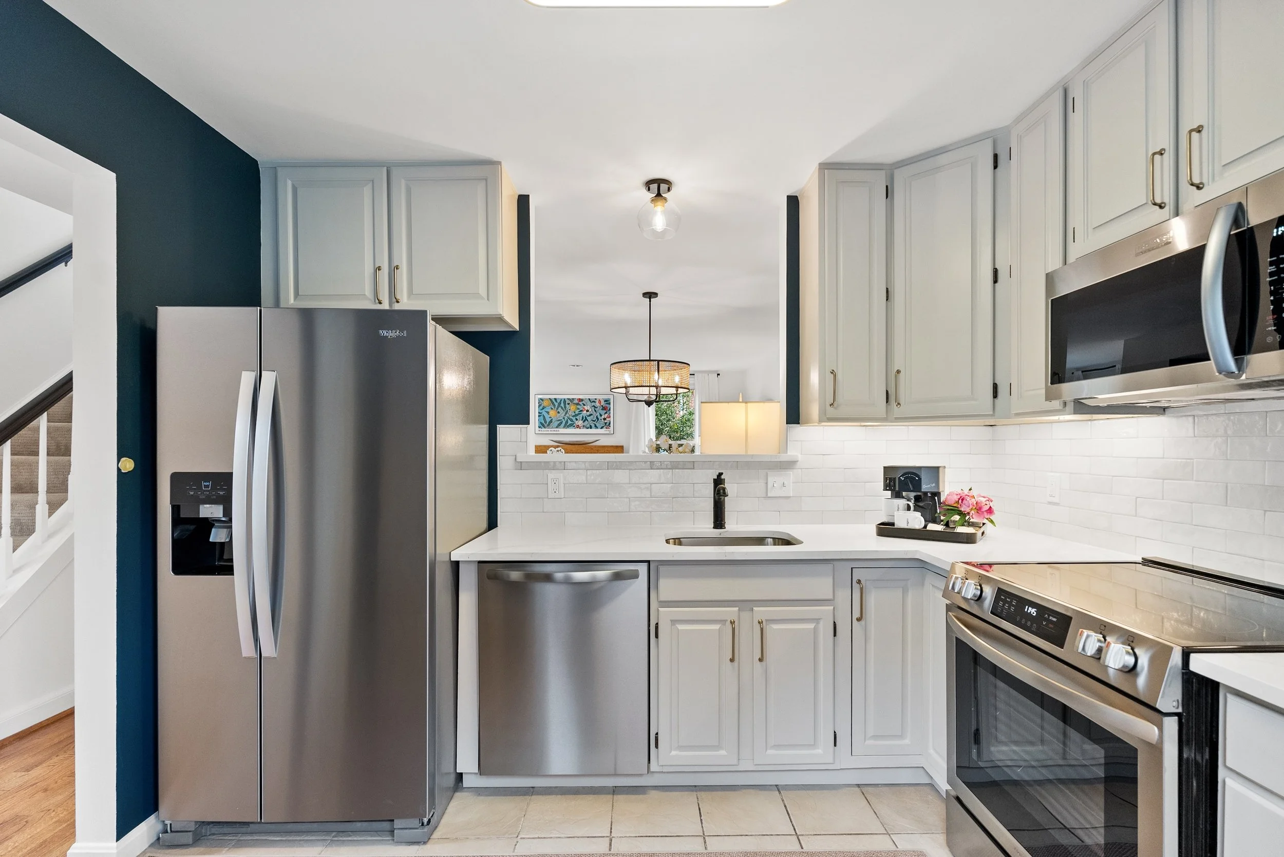 Renata Briggman's staging transformation in Arlington, VA after photo of the kitchen.