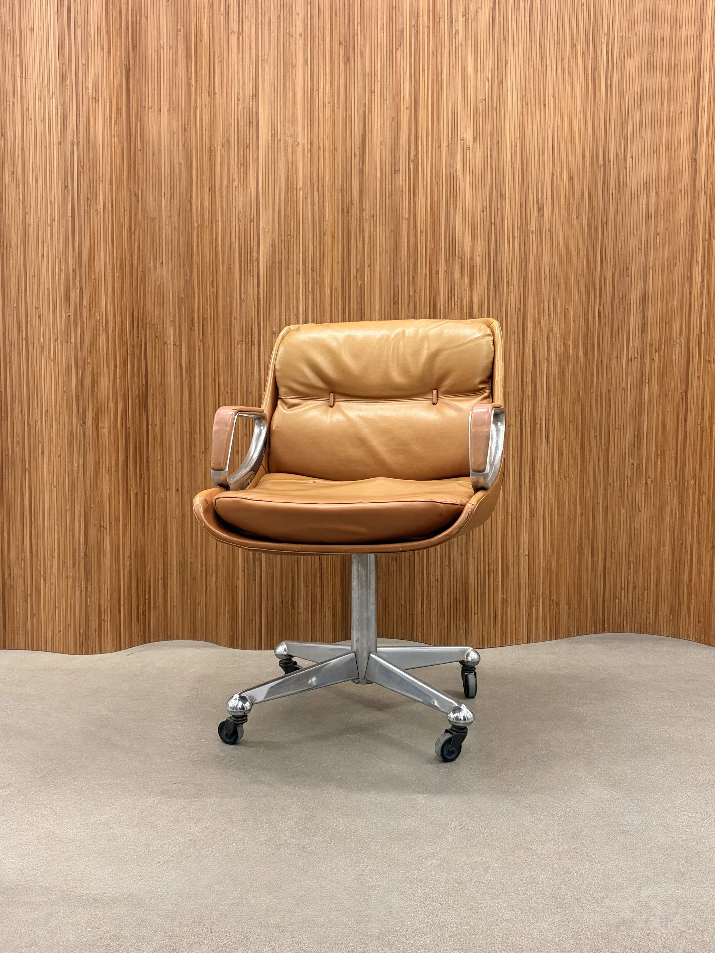 Vintage Mission Of Brazil UN Leather Executive Office Chair