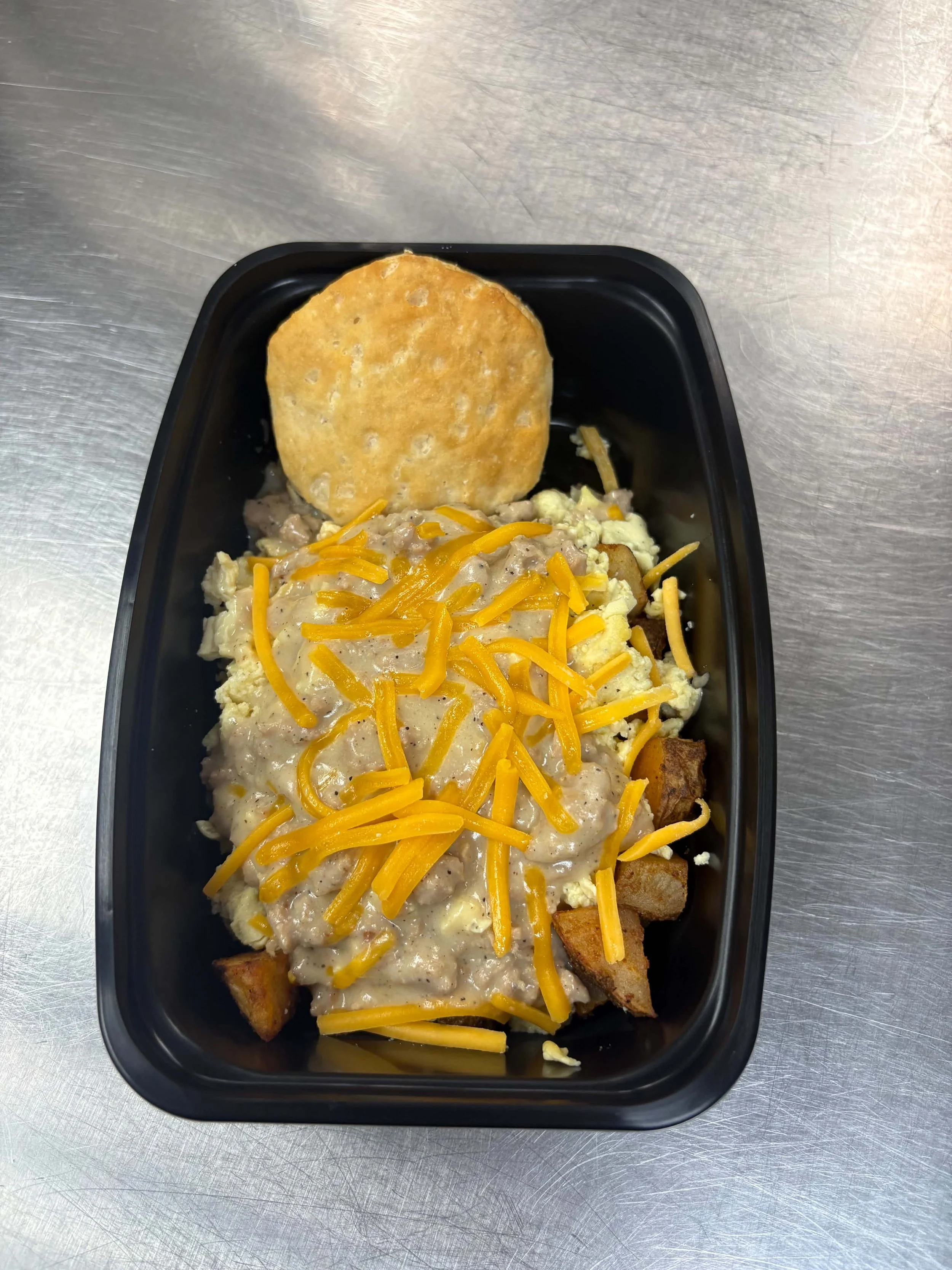Loaded Biscuits & Gravy Breakfast Bowl - Staff