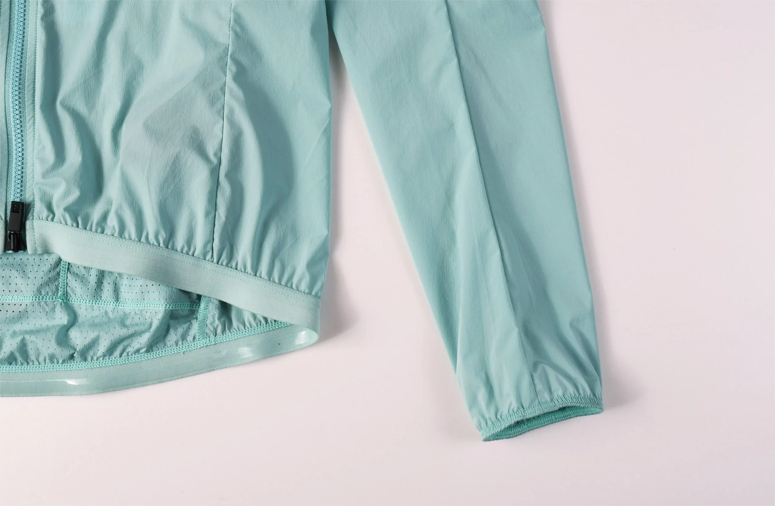 womens-wind-jacket-cl-1-shu-he-mint_04.jpg