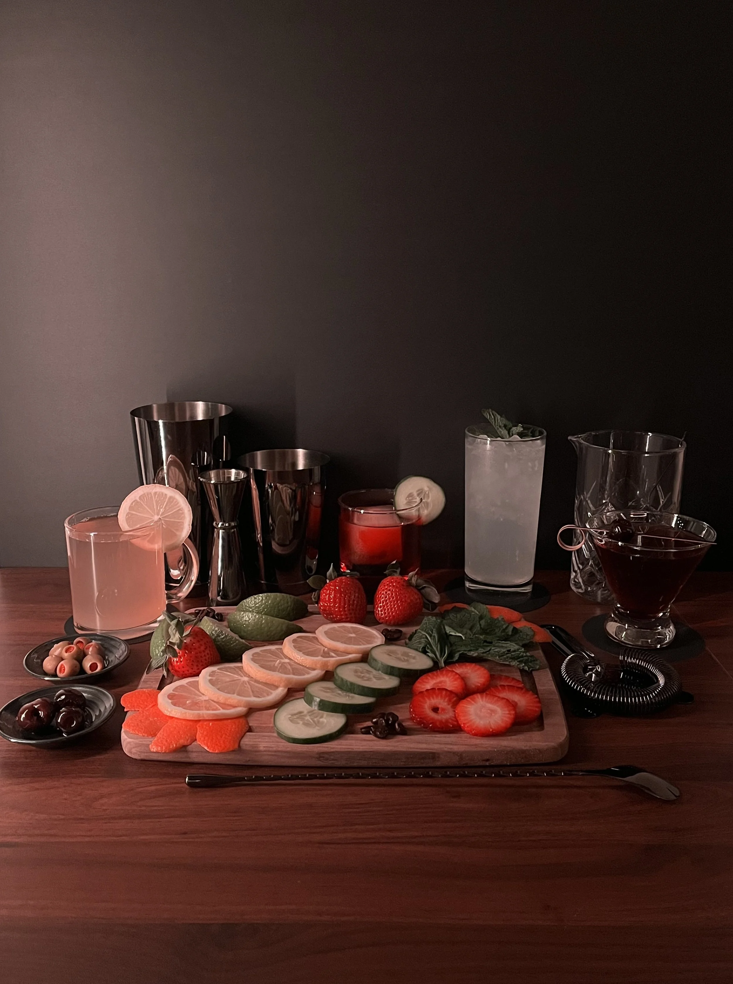 Fruit garnishes for beverqages made from either cocktail classes or mocktail classes or used with bar tools for private bartending.