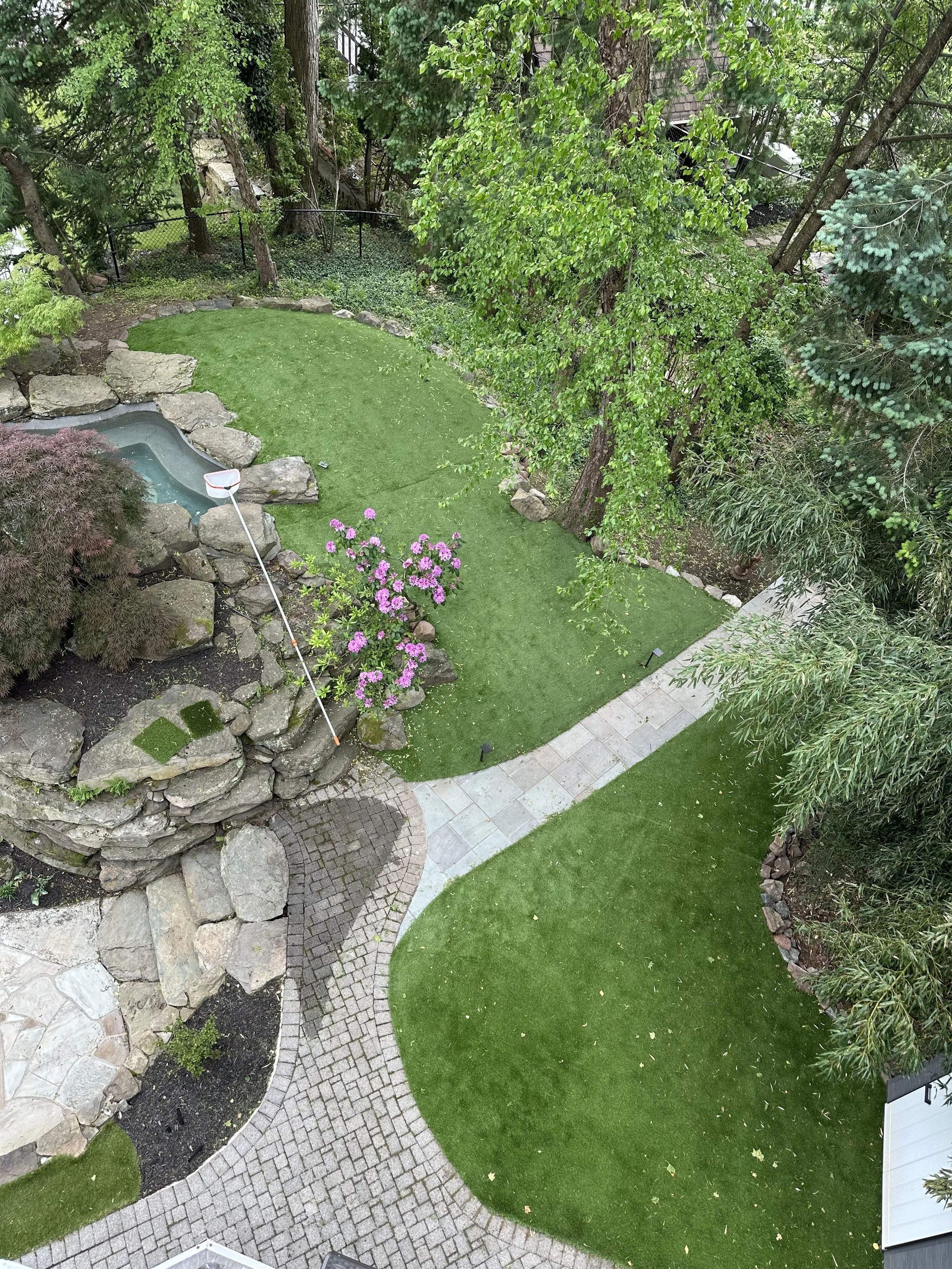 Oranssi project: slat roof