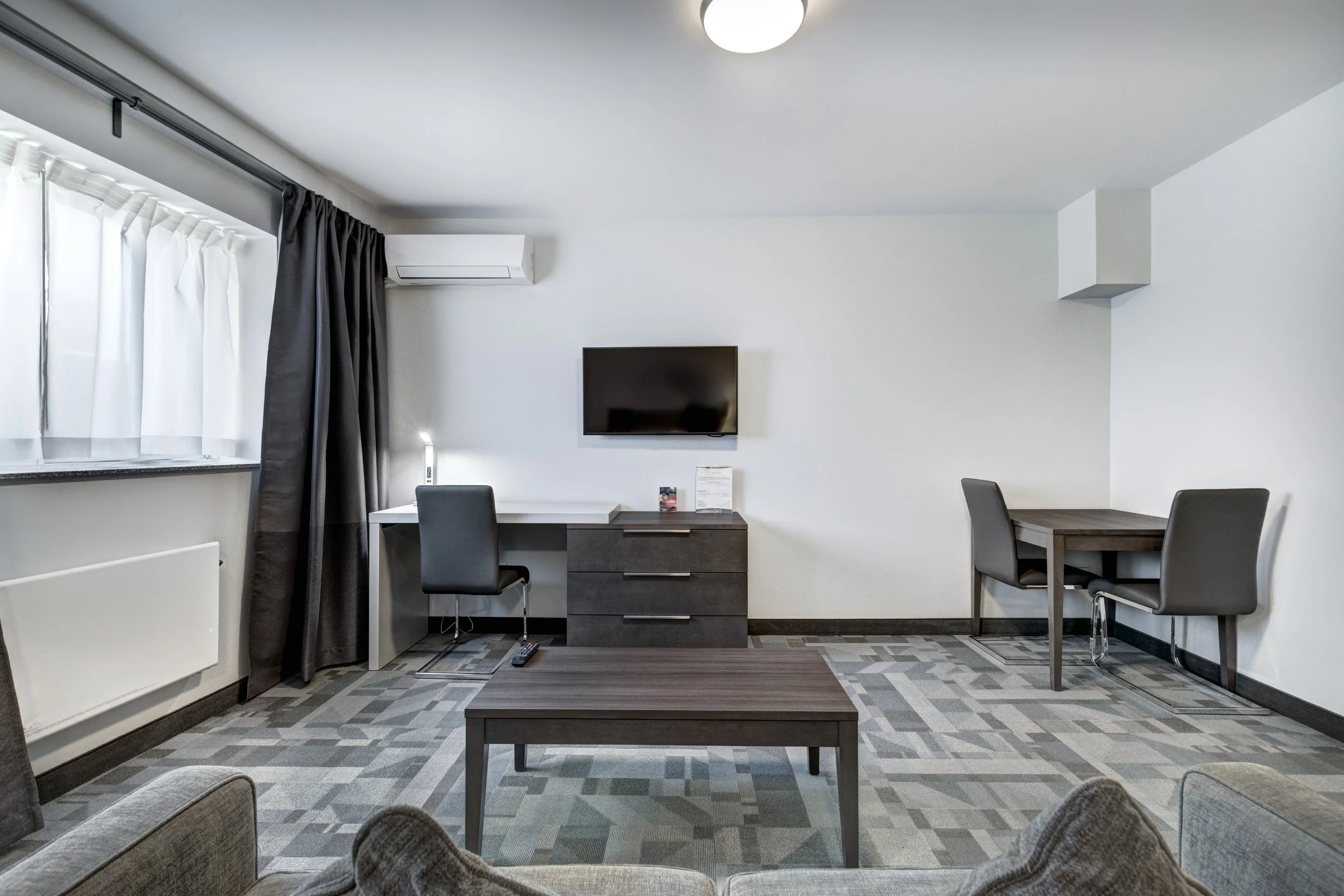 Short-Form Video for Hospitality: Why 60 Seconds Is All You Need