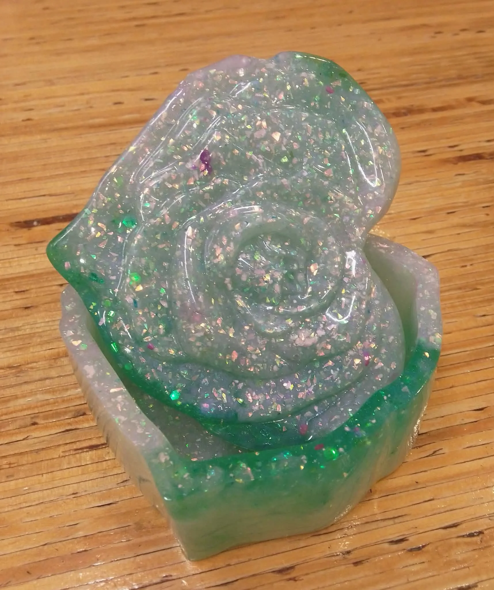 No. 71 - Resin Heart Trinket Box