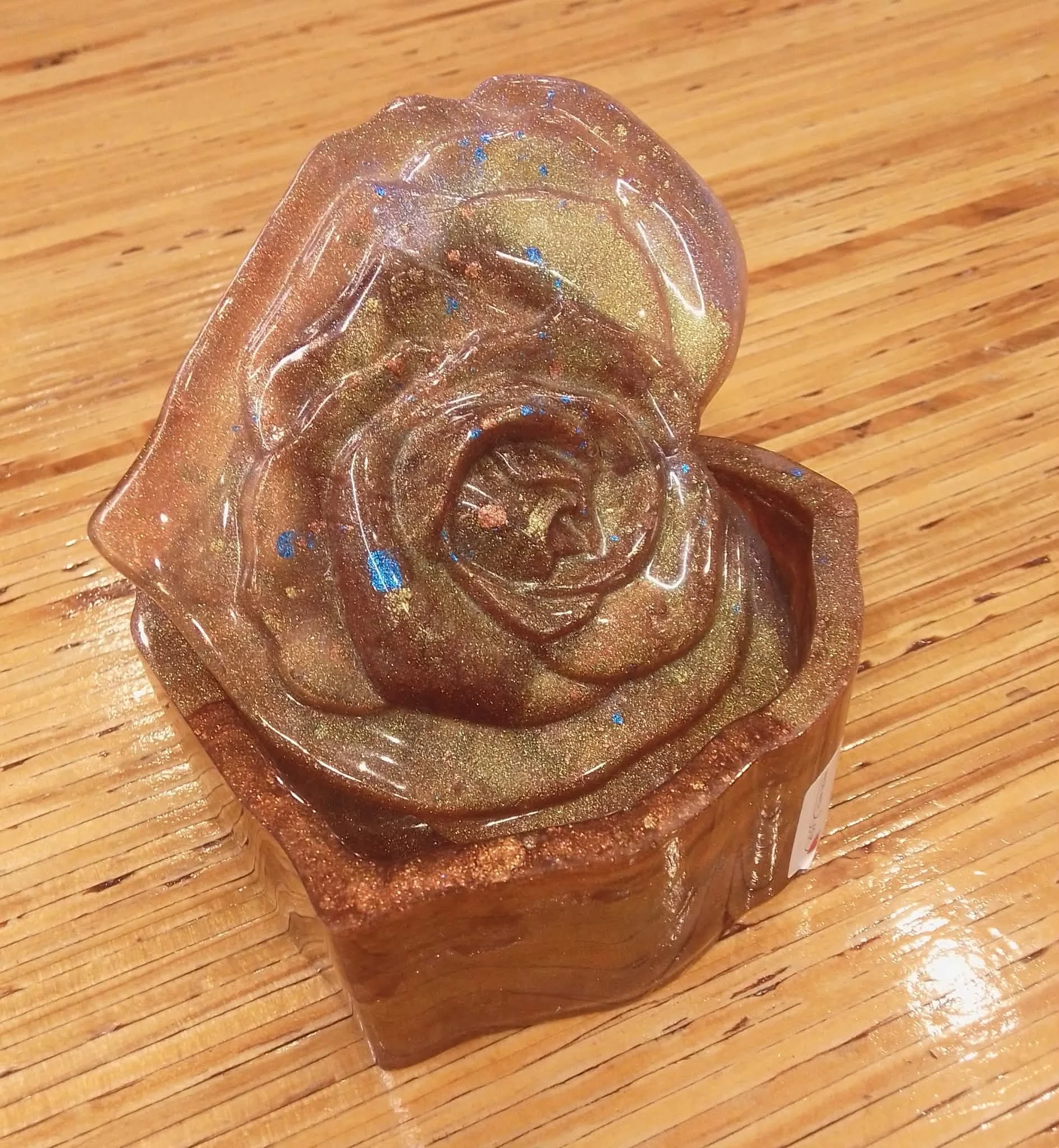 No. 69 - Resin Heart Trinket Box