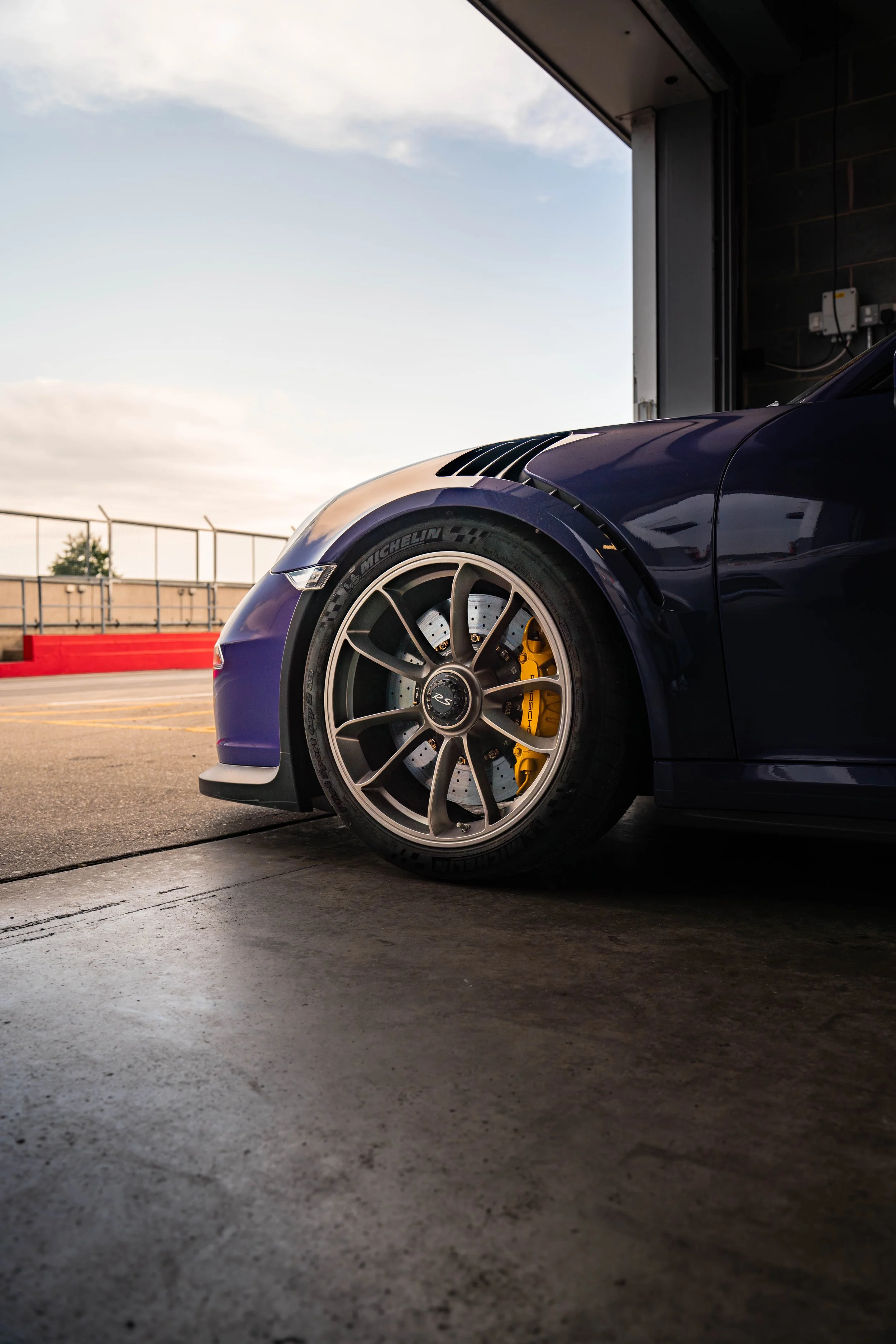 Porsche GT3 RS-4.jpg