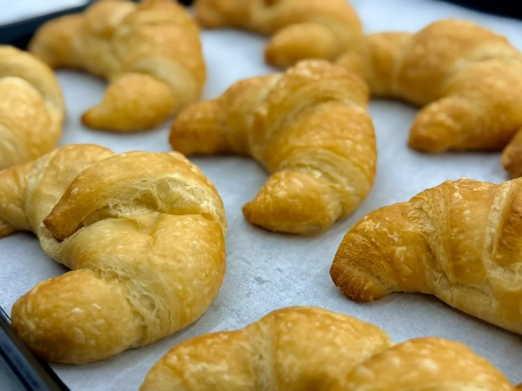 2_Croissants.jpeg