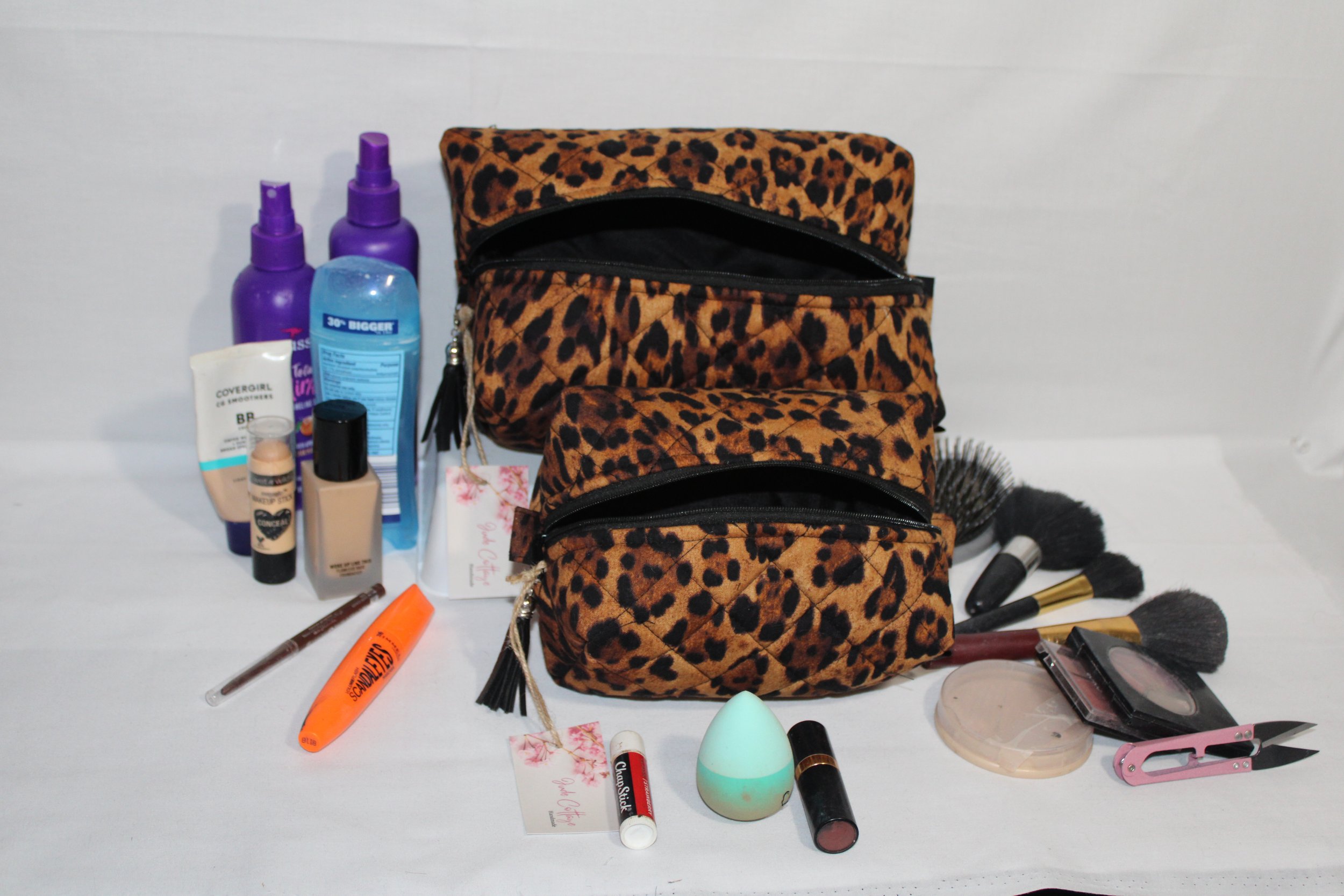 Lyra Small Travel Pouch