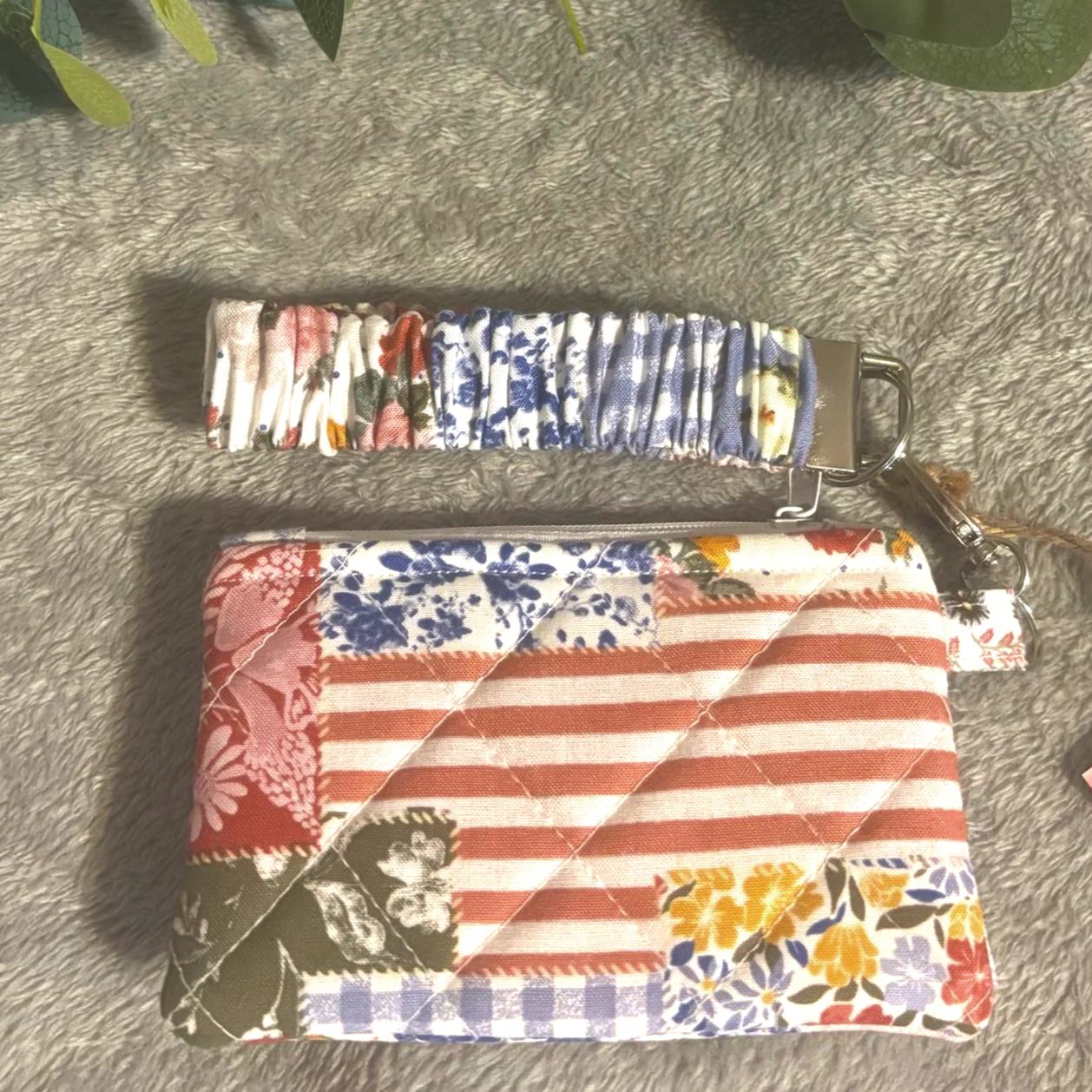 Serenity Keychain Wallet Set
