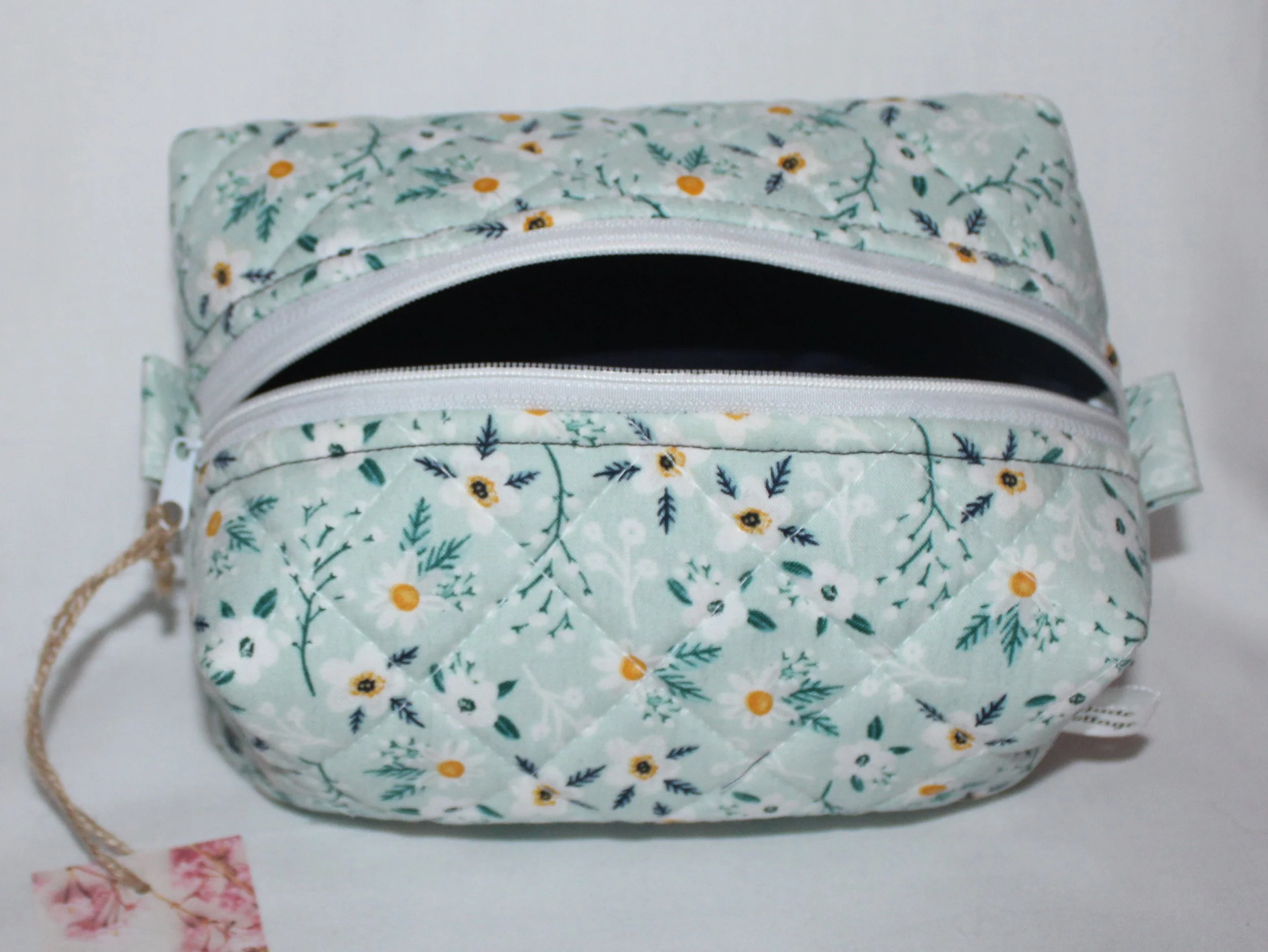 Vera Small Travel Pouch