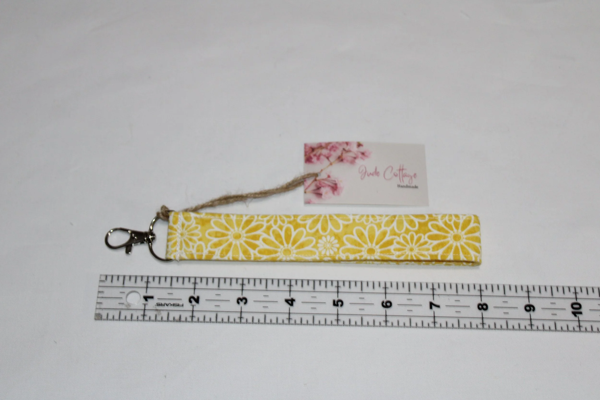 Gold Daisy Wristlet