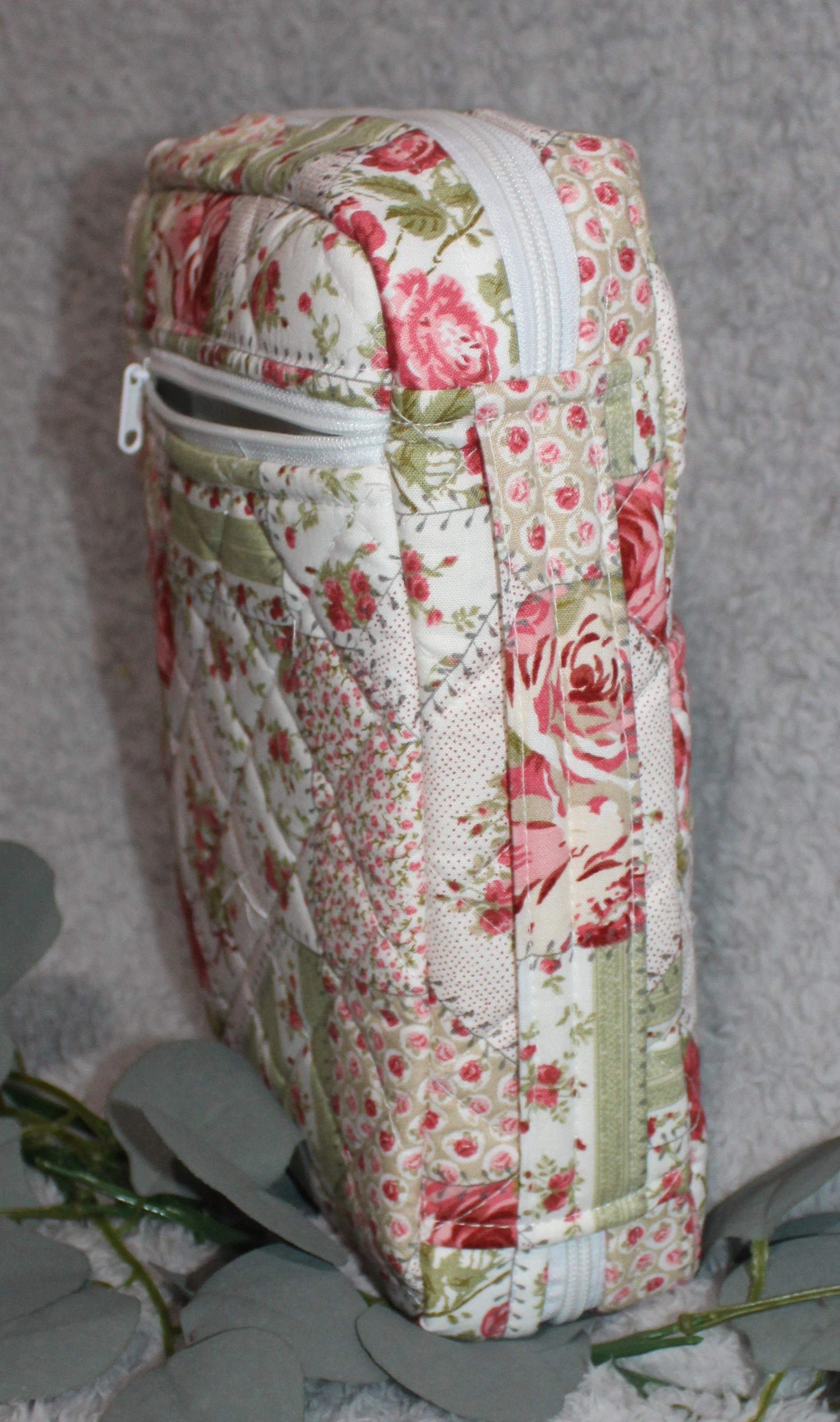 Side view of the Charity Bible case featuring the padded carry handle.