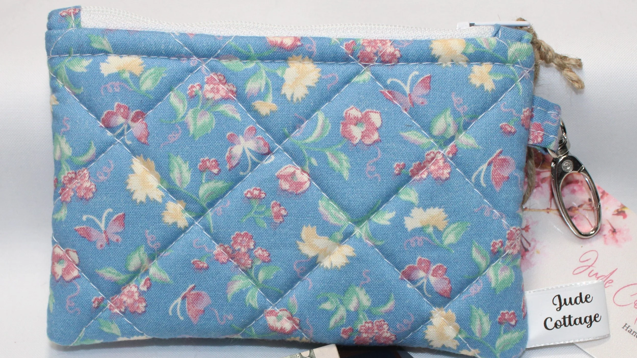 Iola Keychain Wallet