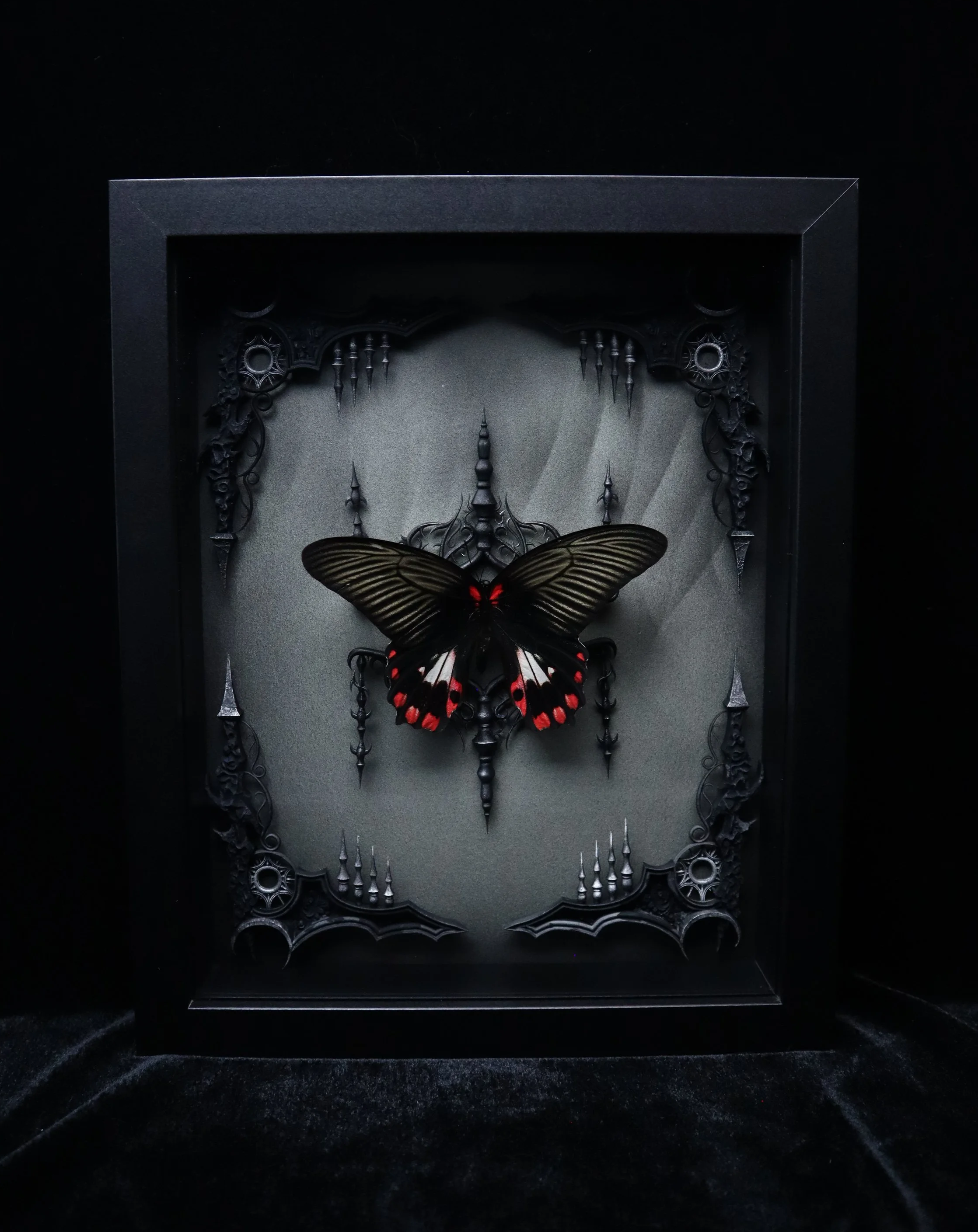 Female Scarlett Mormon