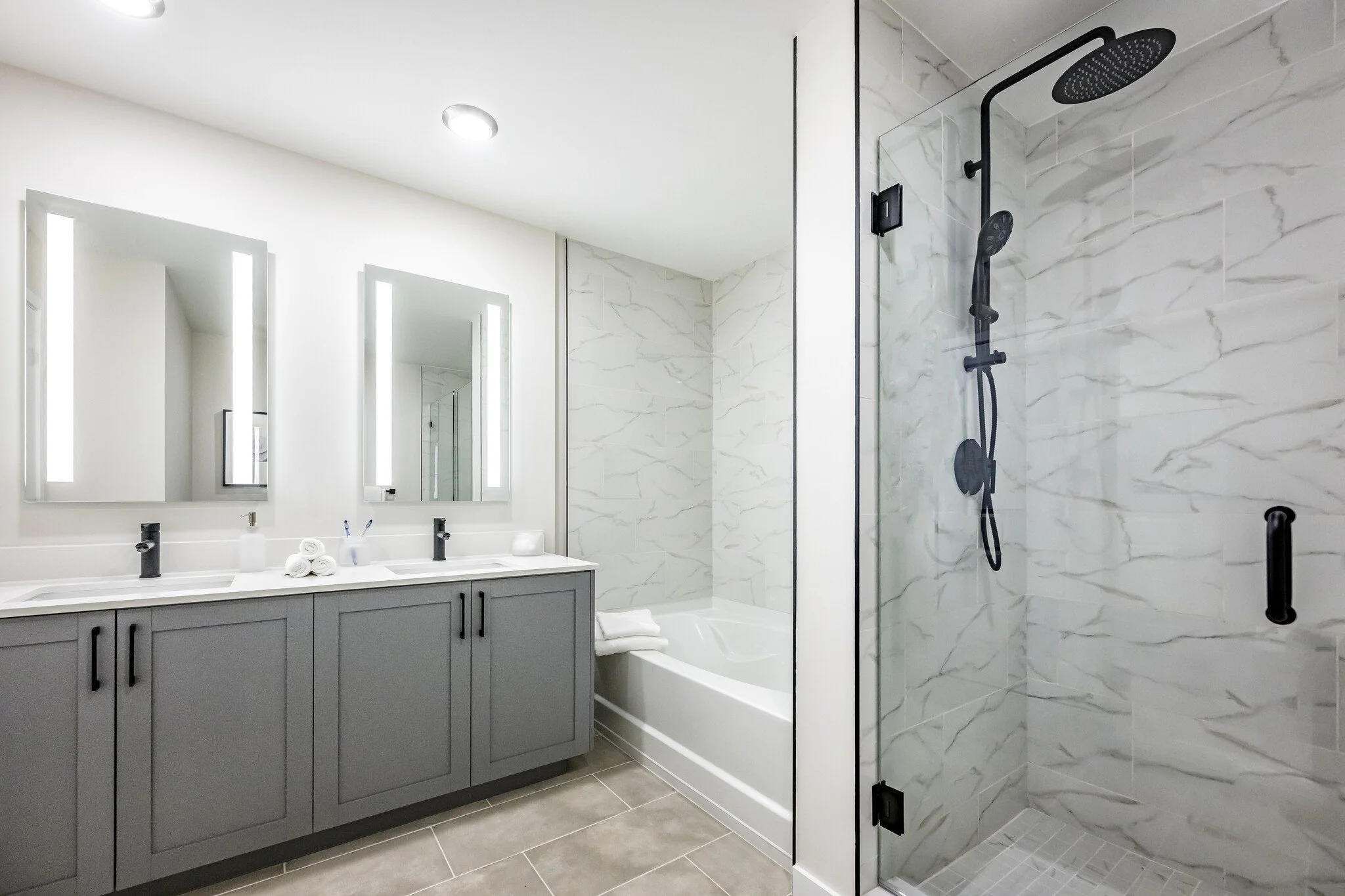 master bath 2.jpg