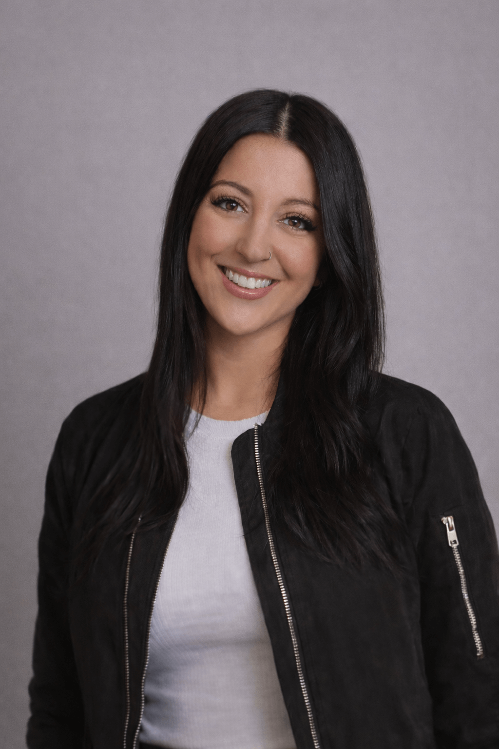 Licensed therapist in Connecticut specializing in anxiety, trauma, and relationship support