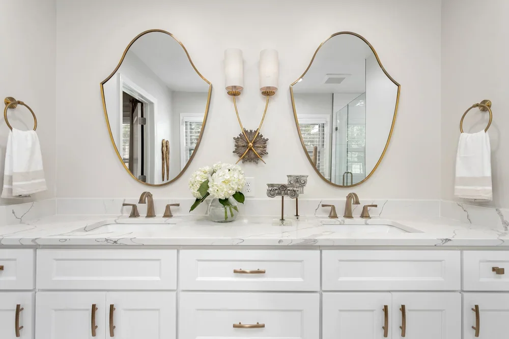 triad-real-estate-photographer-photography-greensboro-high-point-winston-saslem-nc-jordan-younce-gso-realtor-airbnb023.jpg.webp