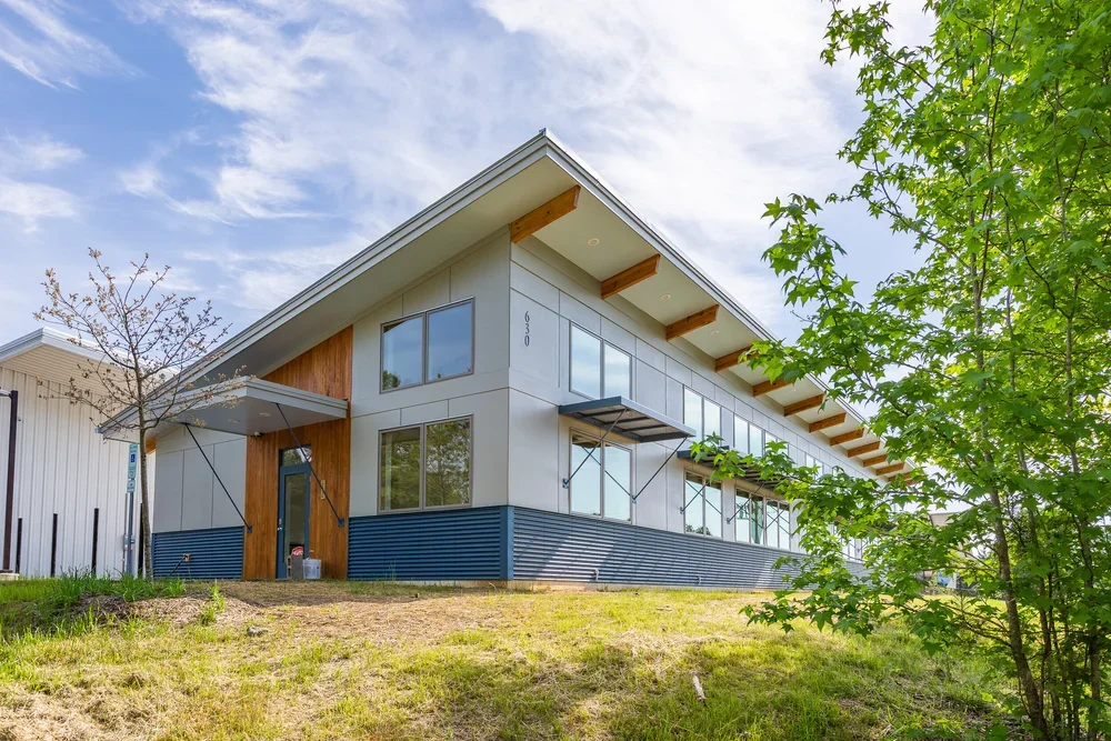 myrick-commercial-photographer-photography-nichiha-jordan-younce-real-estate-3.jpg.webp