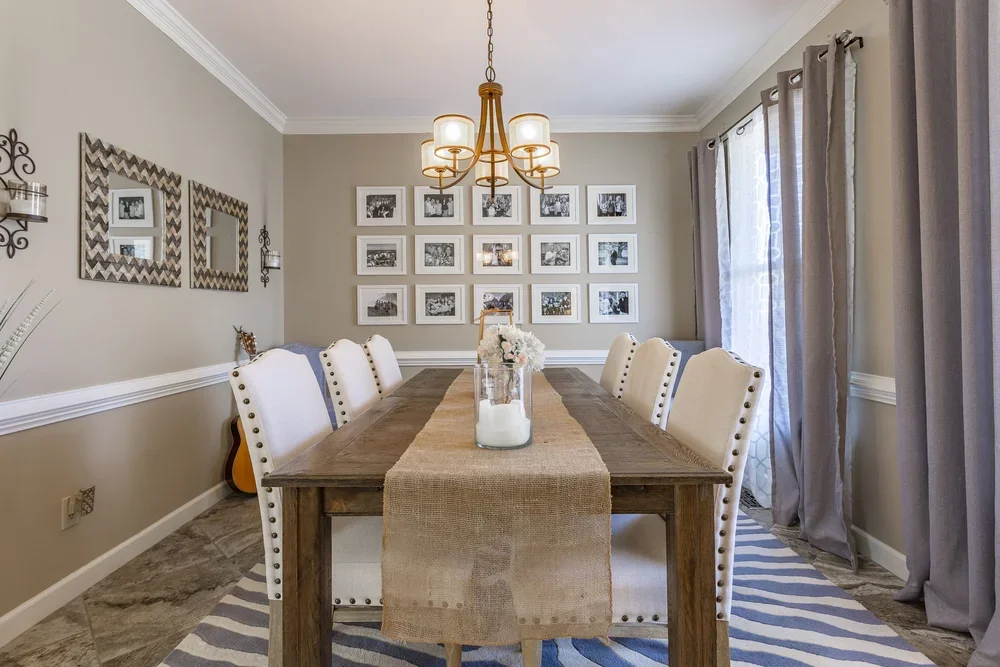 triad-real-estate-photographer-photography-greensboro-high-point-winston-saslem-nc-jordan-younce-gso-realtor-airbnb007.jpg.webp