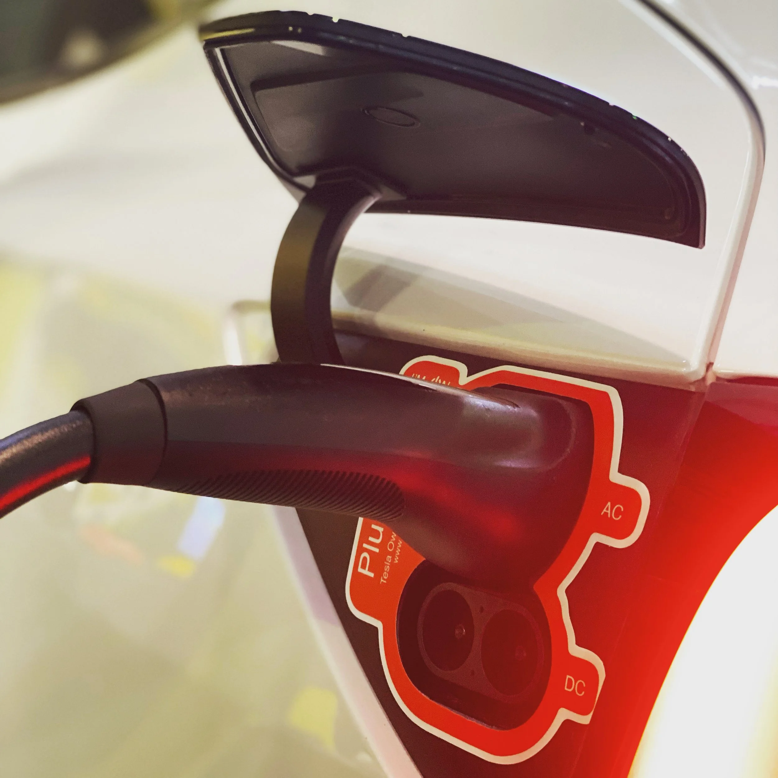 Does RIVERLINE Provide Solutions for Integrating EV Charging Stations Into Existing Home Electrical Systems?