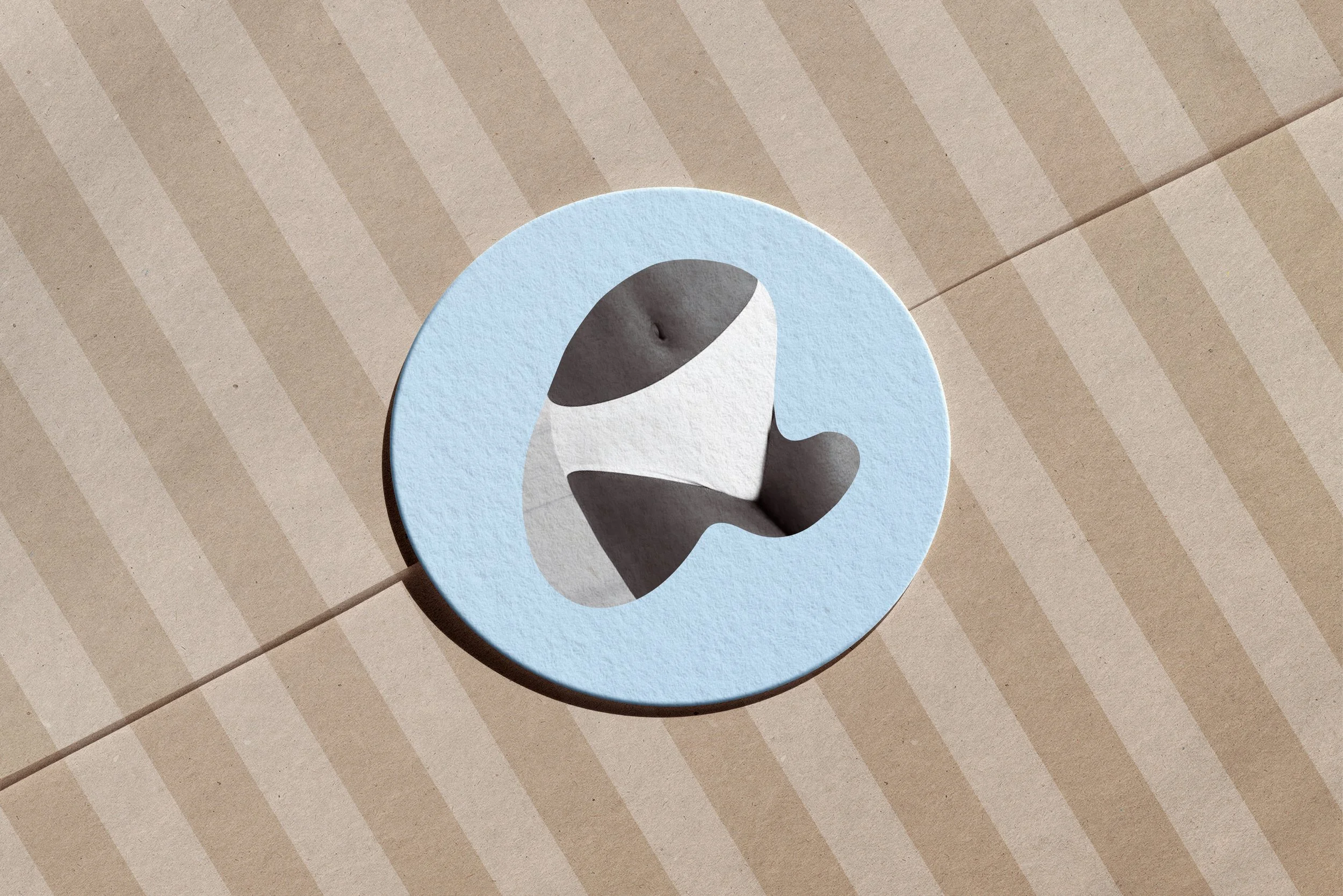 close-up-logo-mockup-on-paper-isometric.jpg