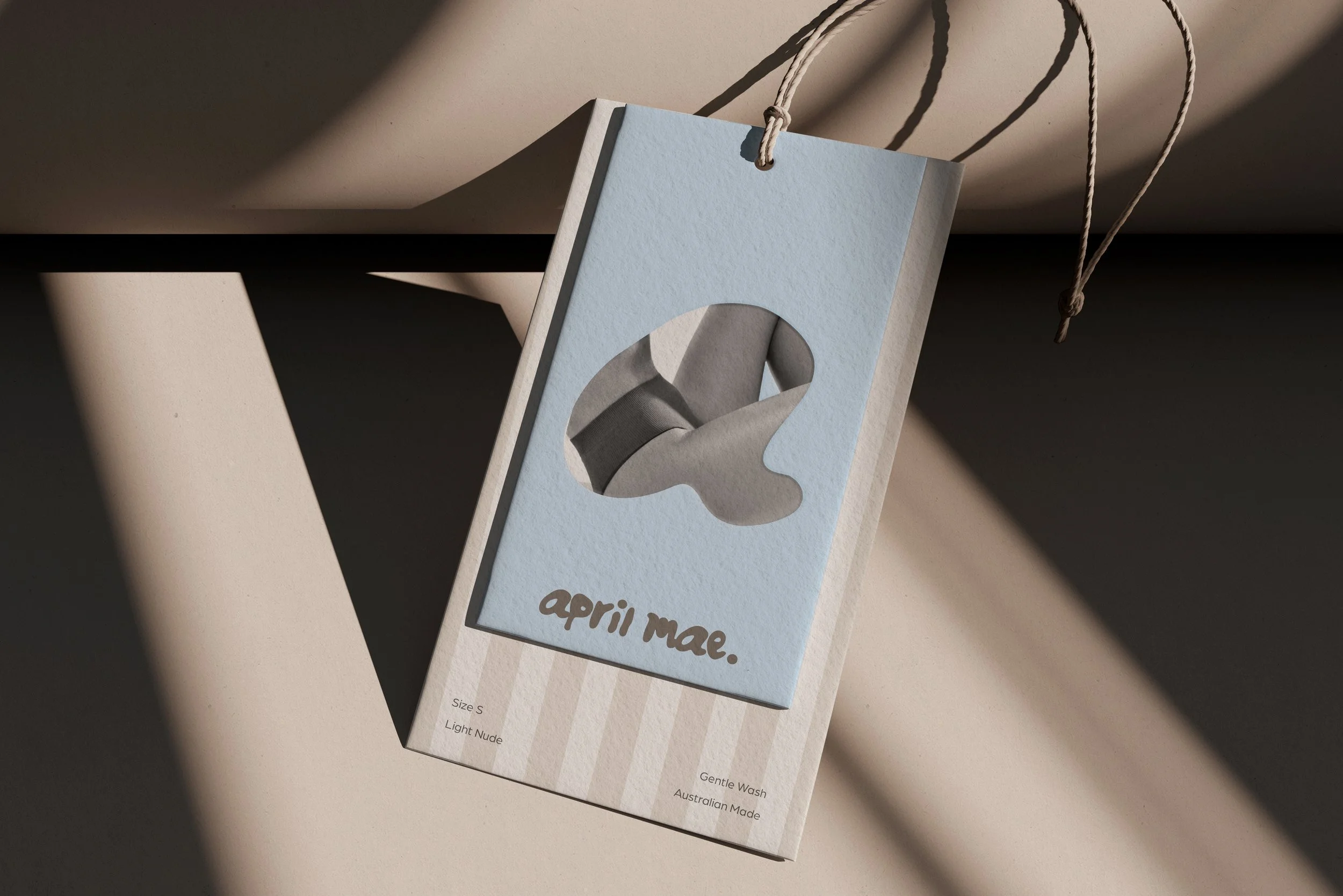 label-tag-mockup-shadow-overlay-v1-isometric.jpg