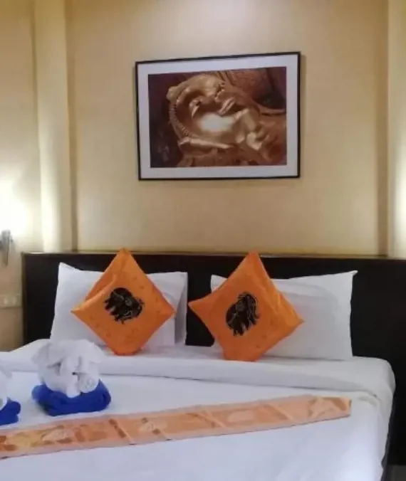 pg1-570x676 (1).webp