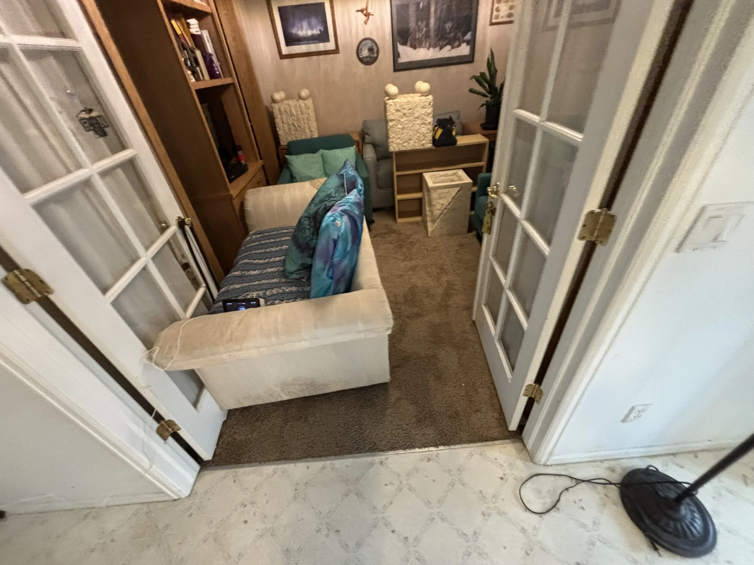 kitchenliving before after (4).jpeg