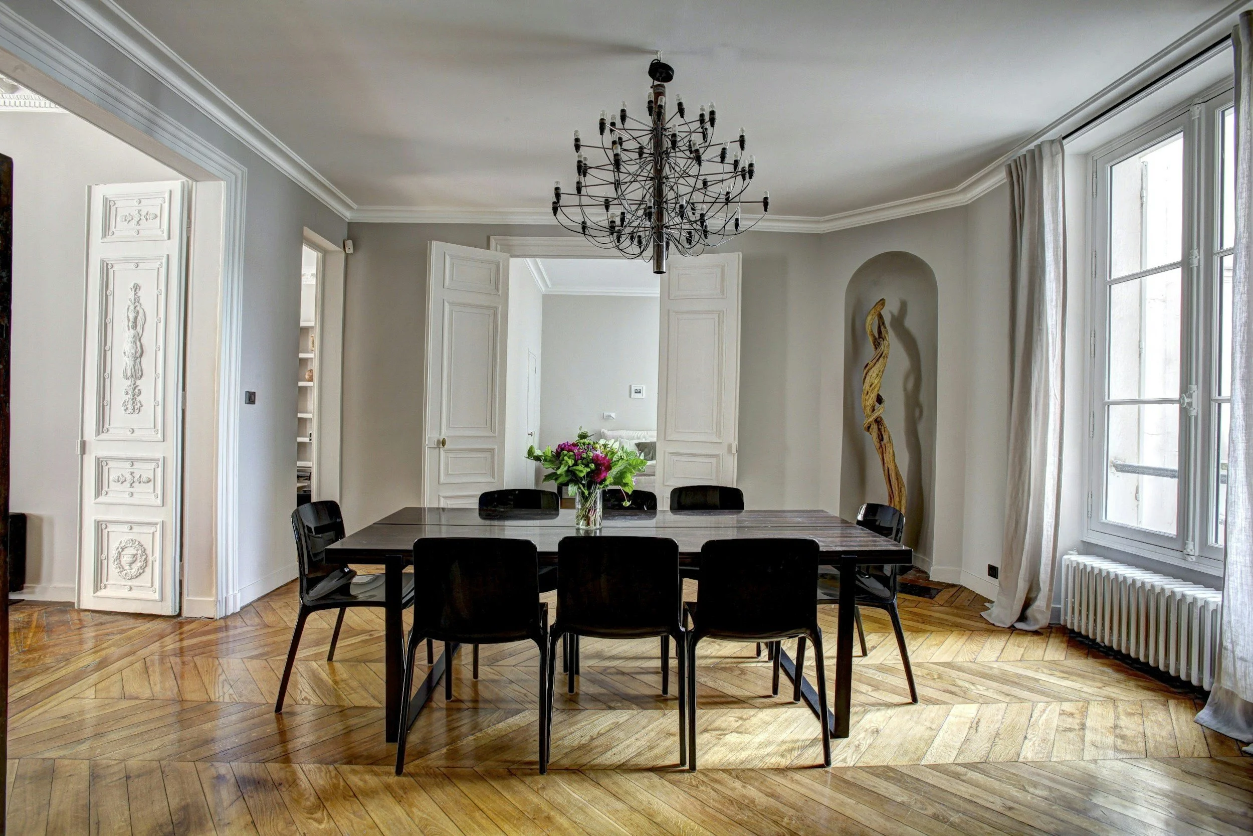 9 Common Apartment Interior Design Missteps to Avoid