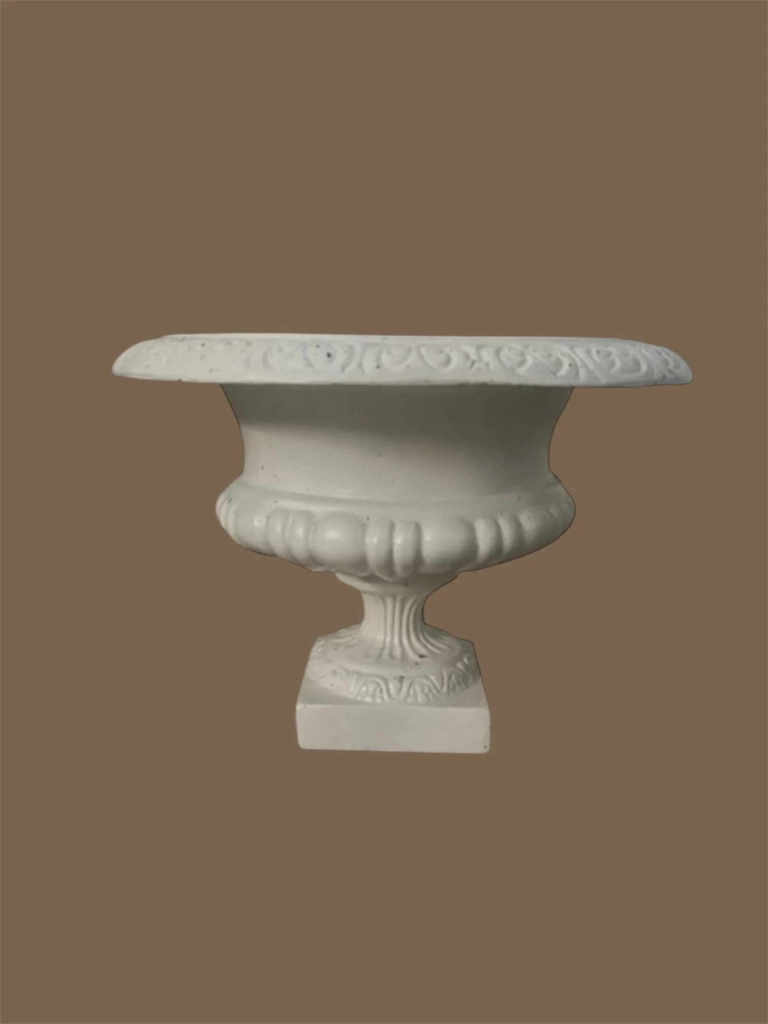 White Medium urn