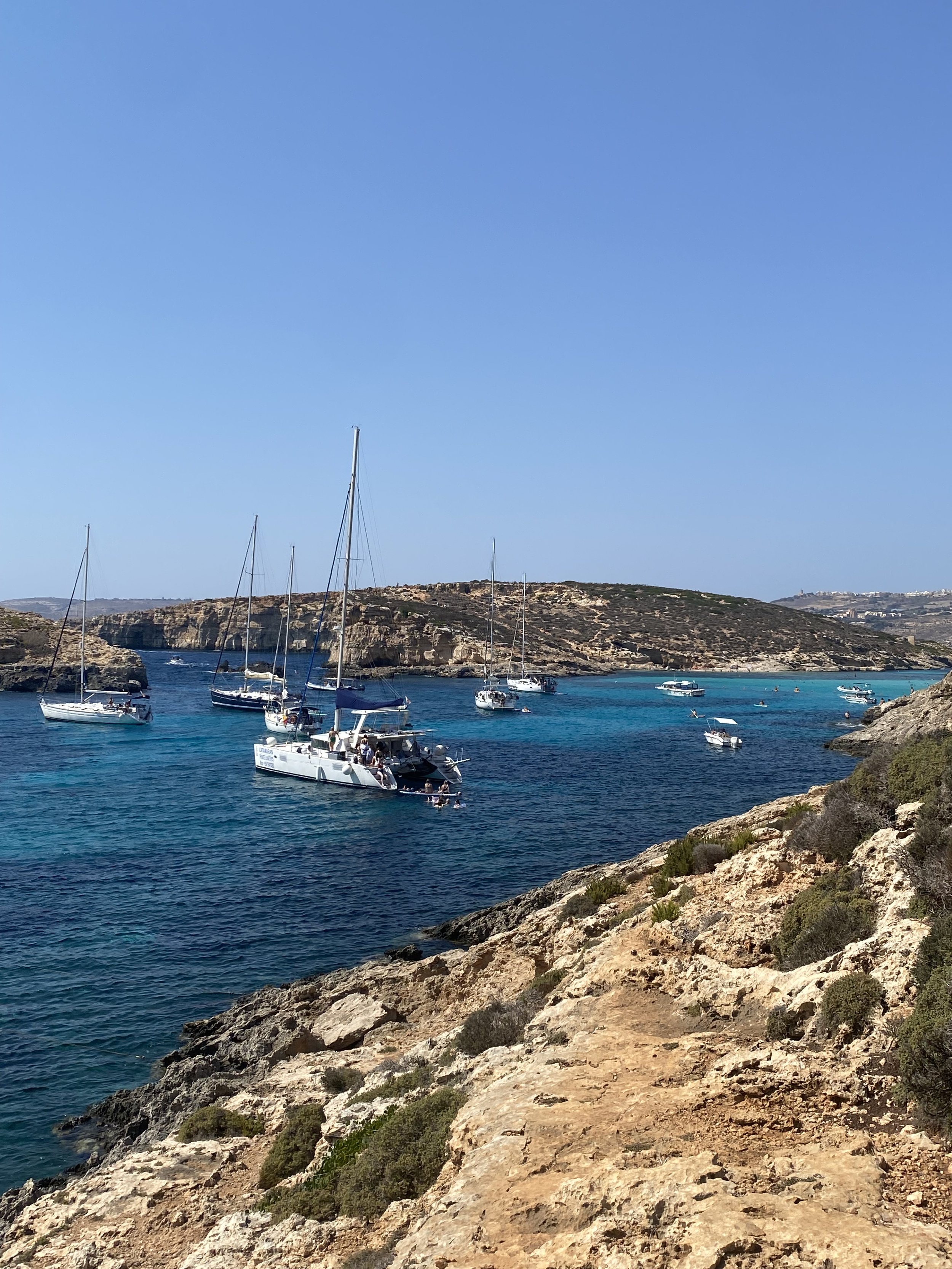 Sailing and boat hire in Messinia Greece – crystal clear turquoise waters and secluded coves of the southern Peloponnese, things to do near Saint Friday Villas
