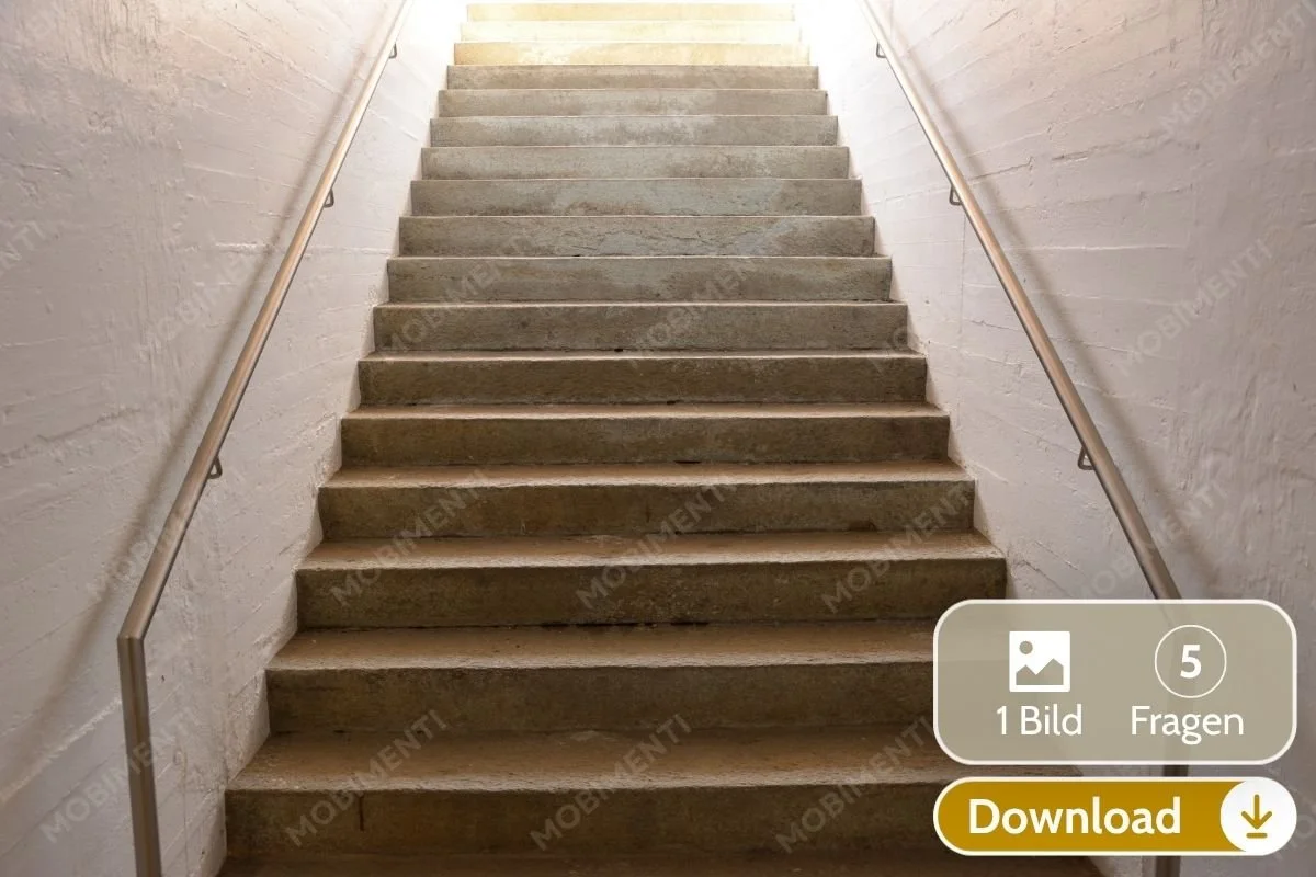 Gerade Betontreppe mit gleichmässigen Stufen · Digitale Bildkarte