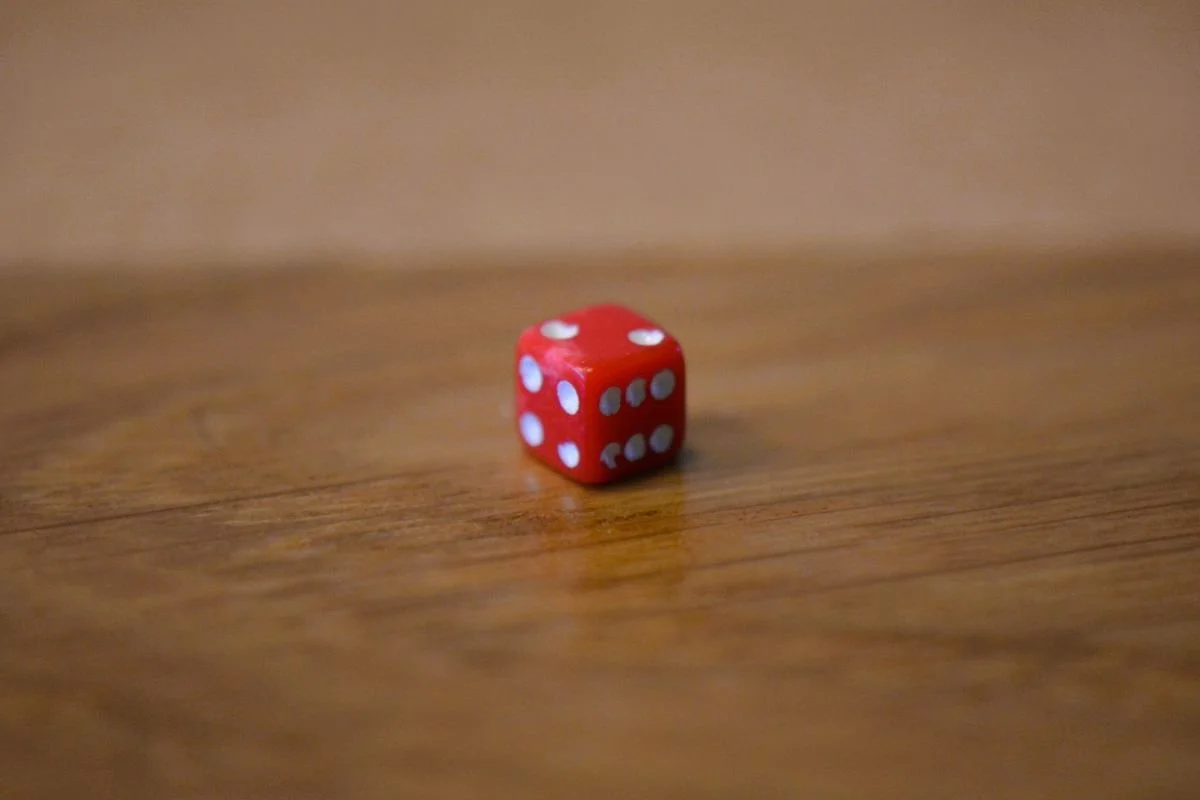 Miniatur-Würfel 5mm D6 - rot oder blau