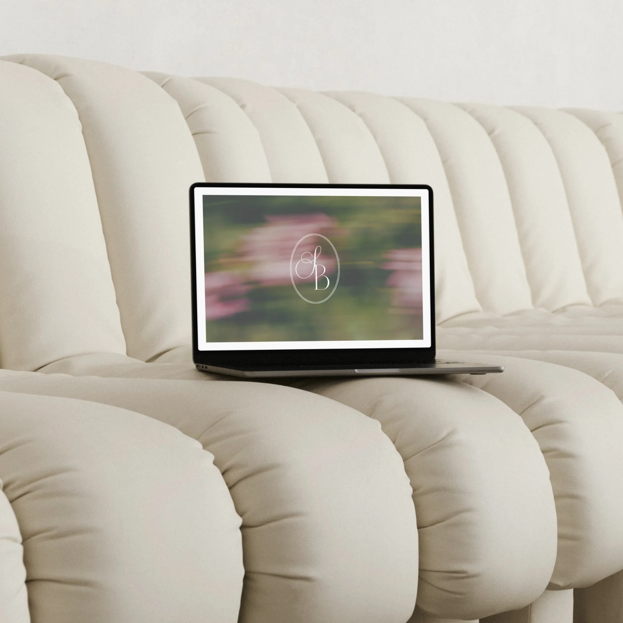 Timeless modern wedding website layout