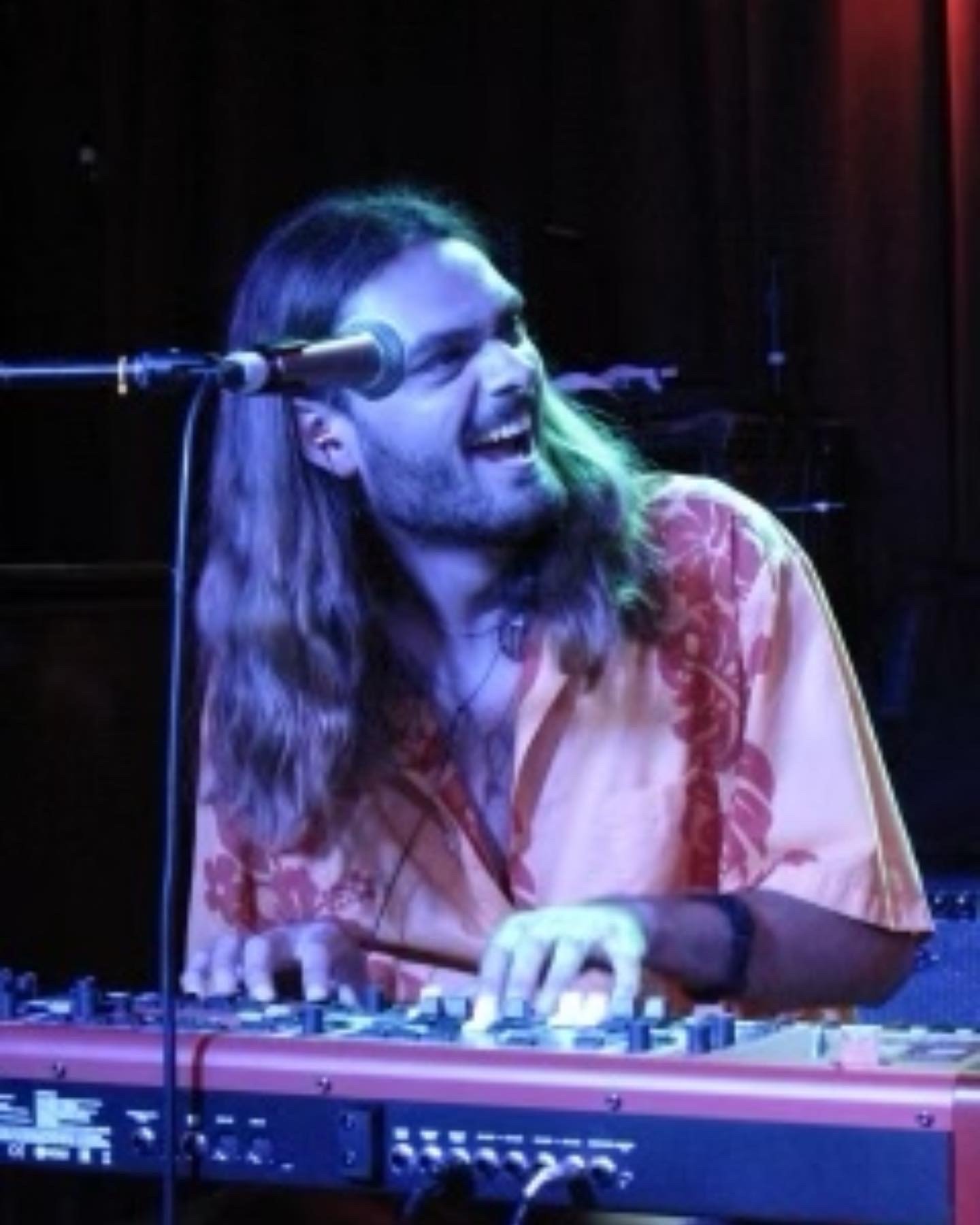 Solo Piano by De Camara