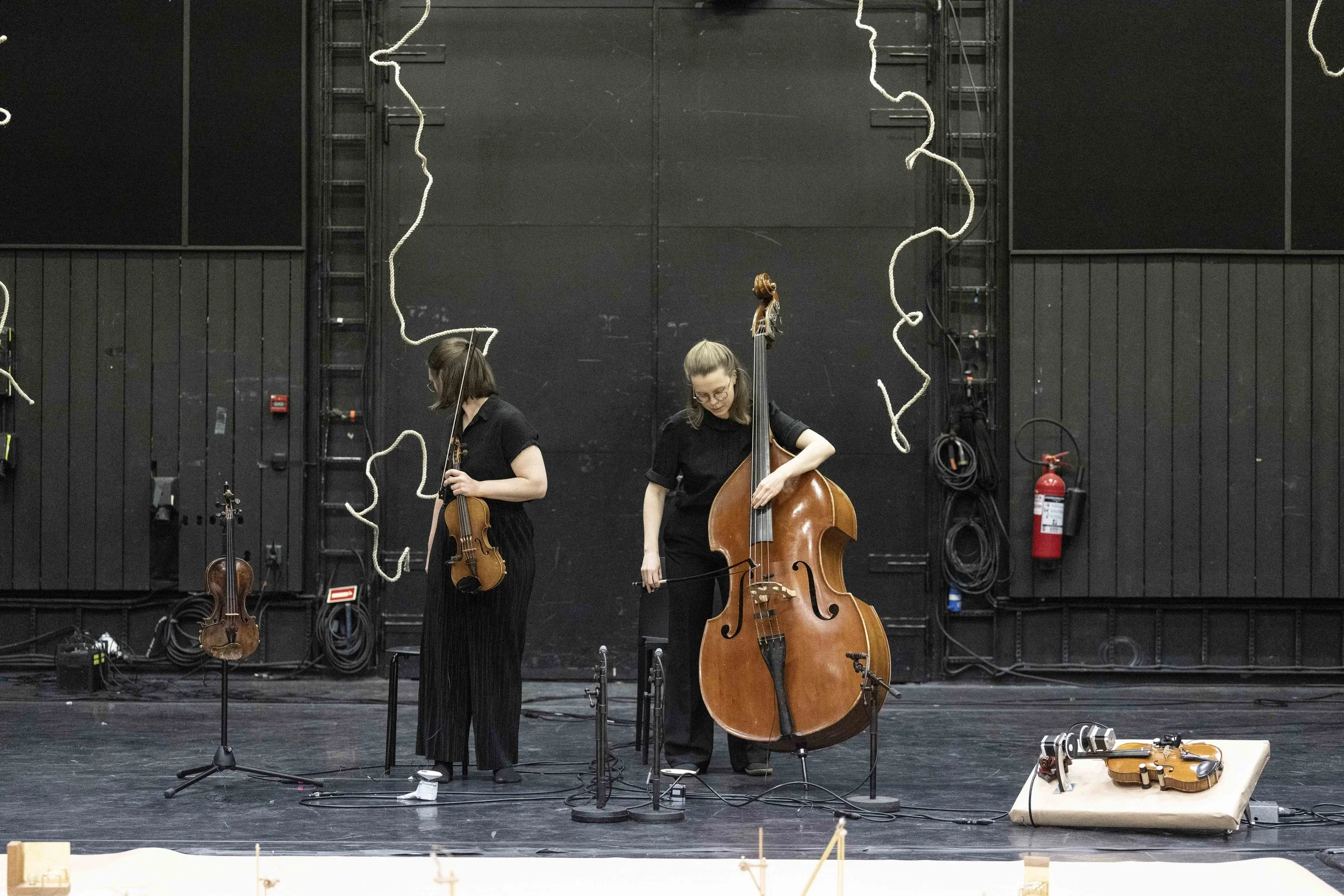 Vilde&Inga foto Thor Brødreskift_17.jpg