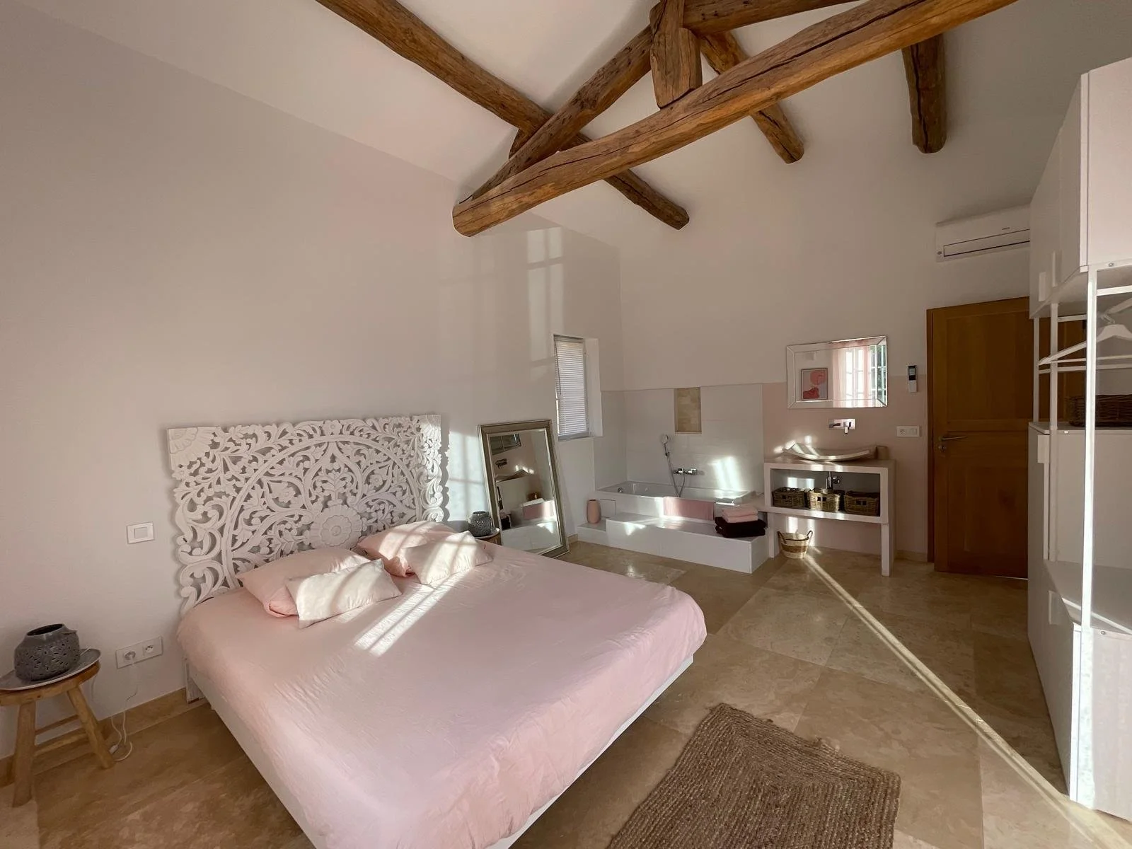 PHOTO-2026-03-07-17-17-28 11.jpg