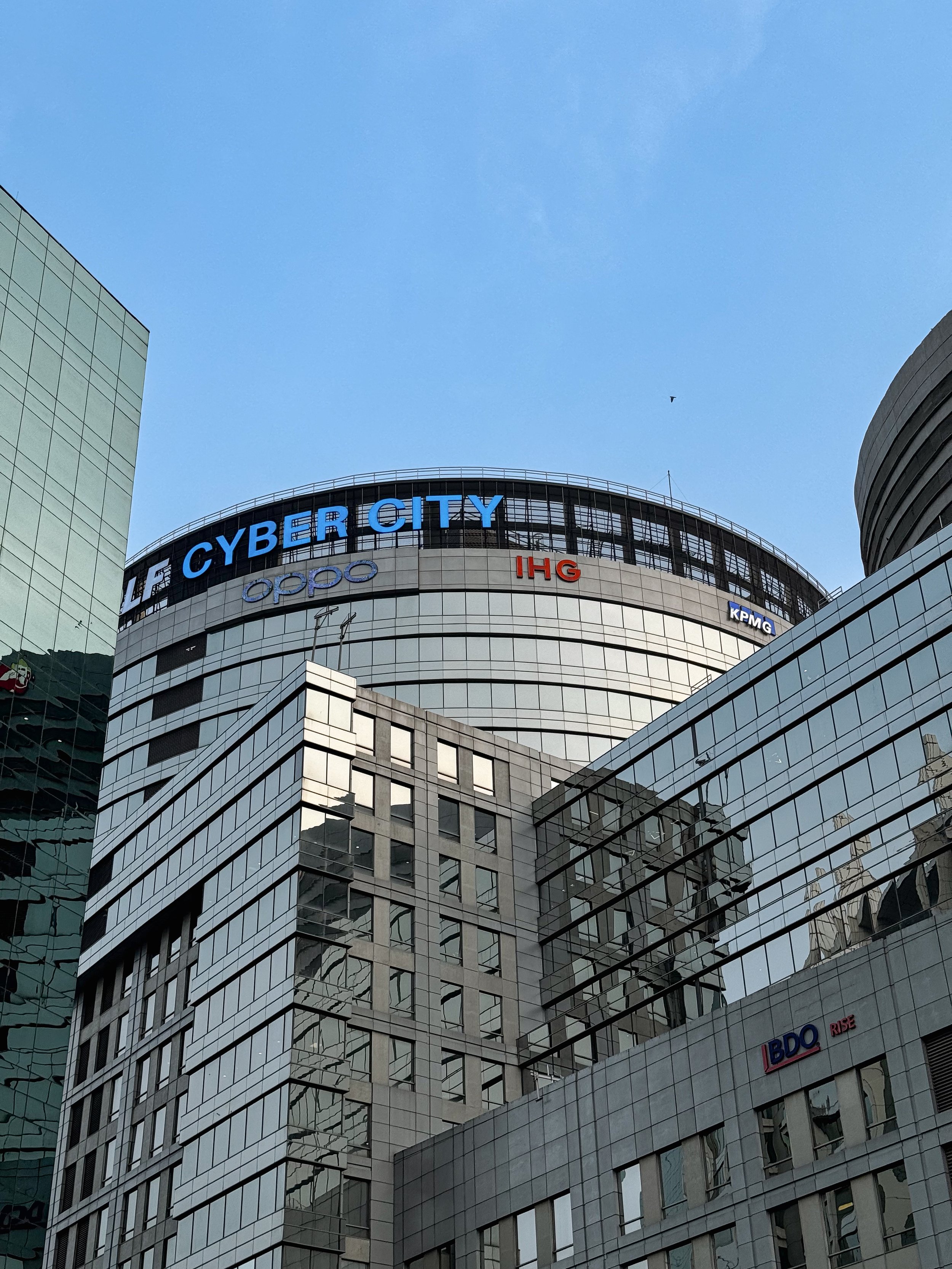 Cyber Hub, Cyber City, Gurugram, Haryana, India

