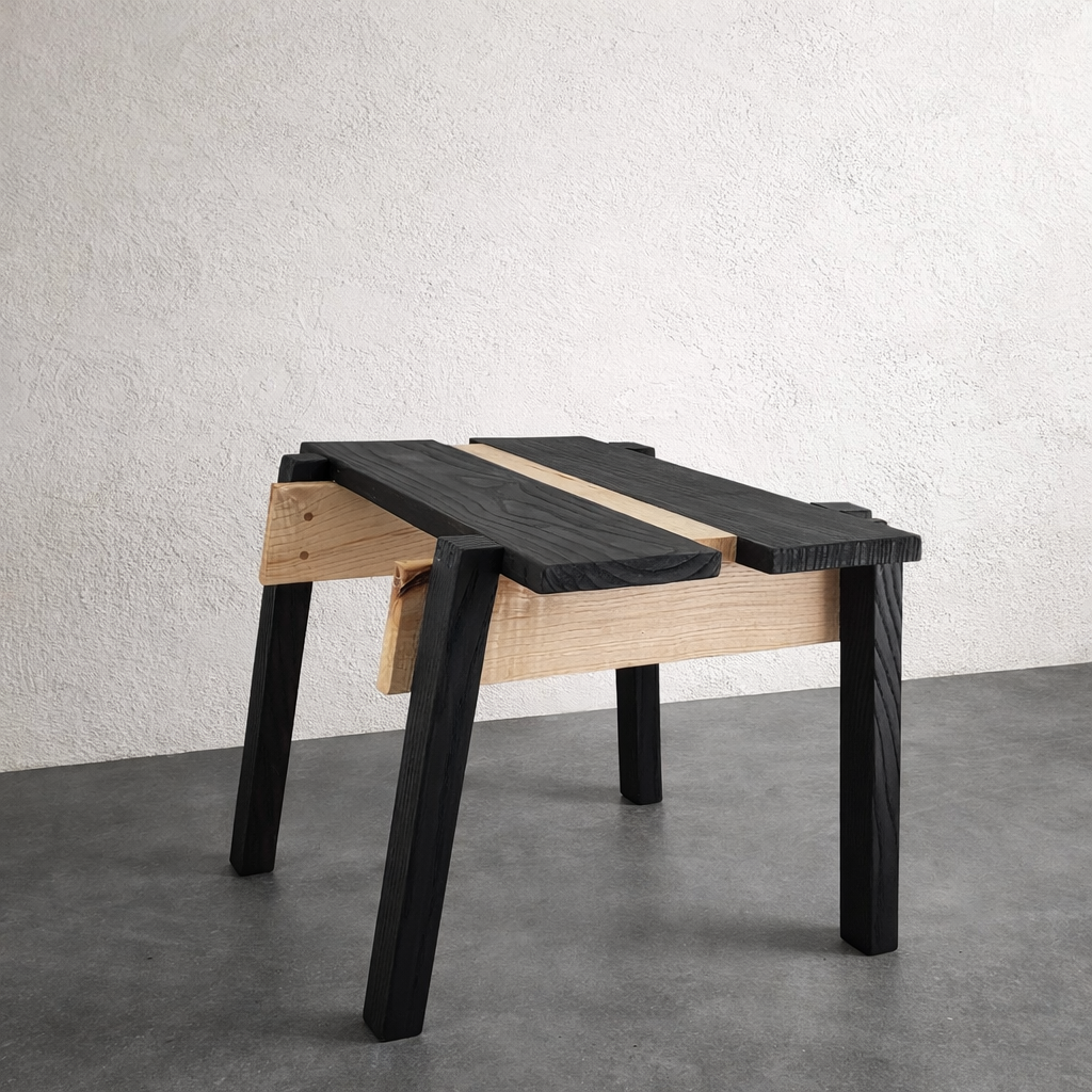 elevation tabouret design bois brûlé yakisugi collection artisanat.PNG