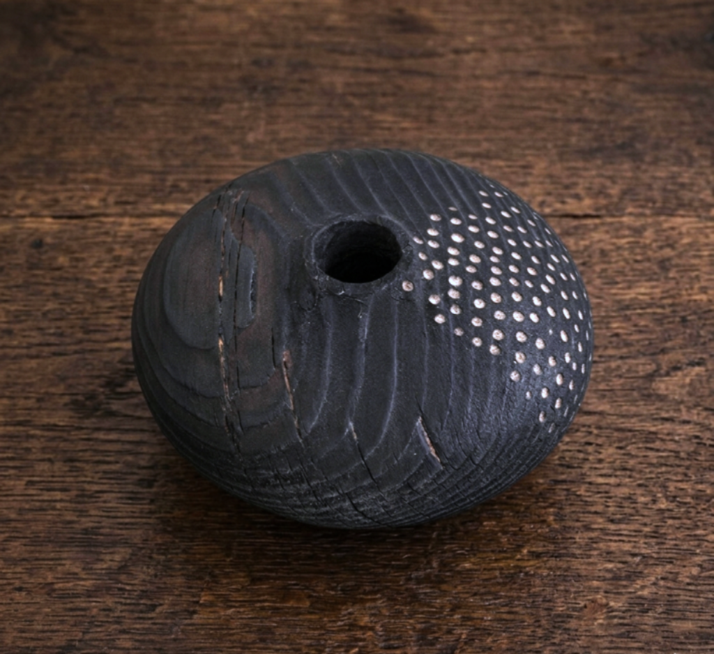 vase-soliflore-sculpté-wabisabi-collection-dessus.png