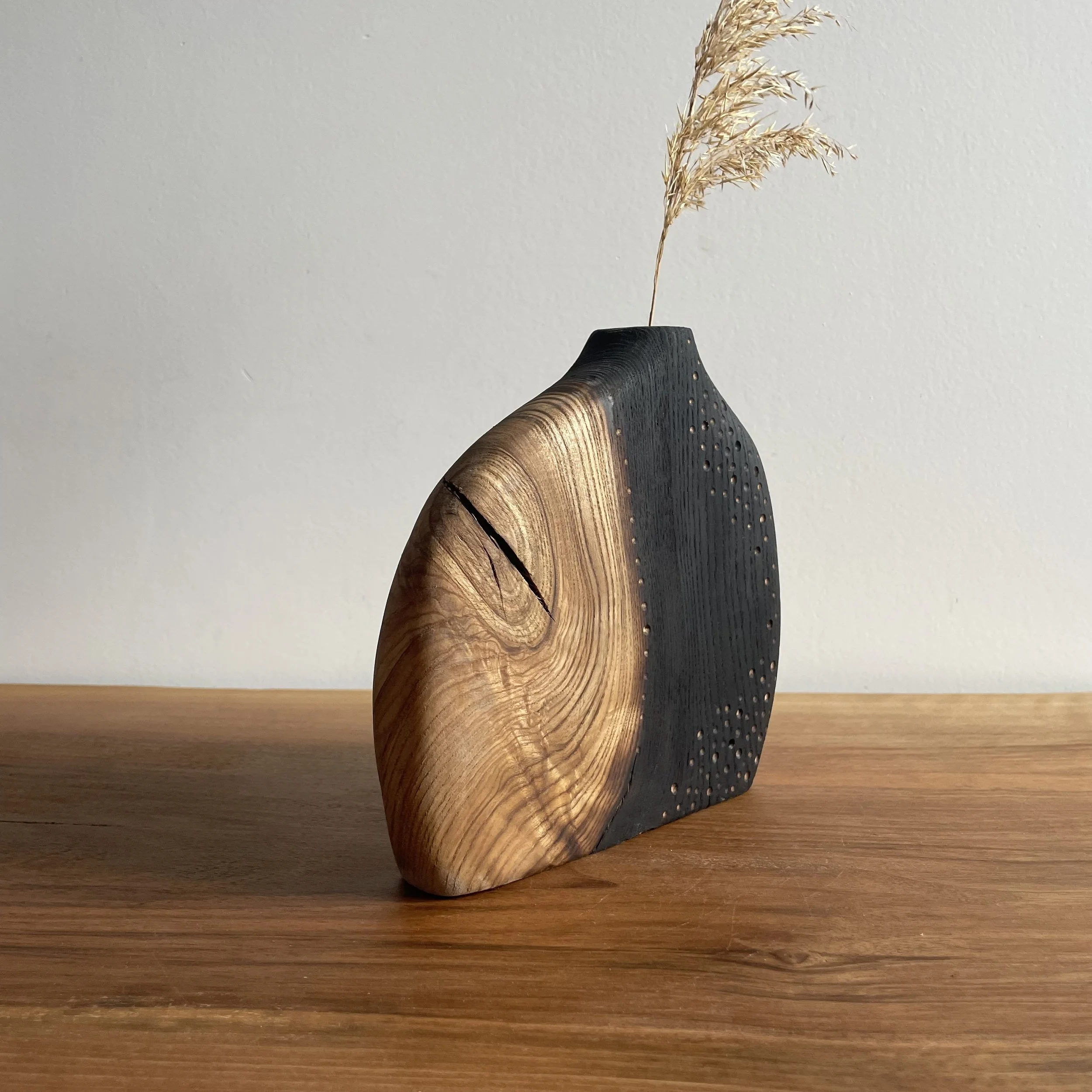 Umbra-vase-bois-soliflore-minimaliste.jpeg