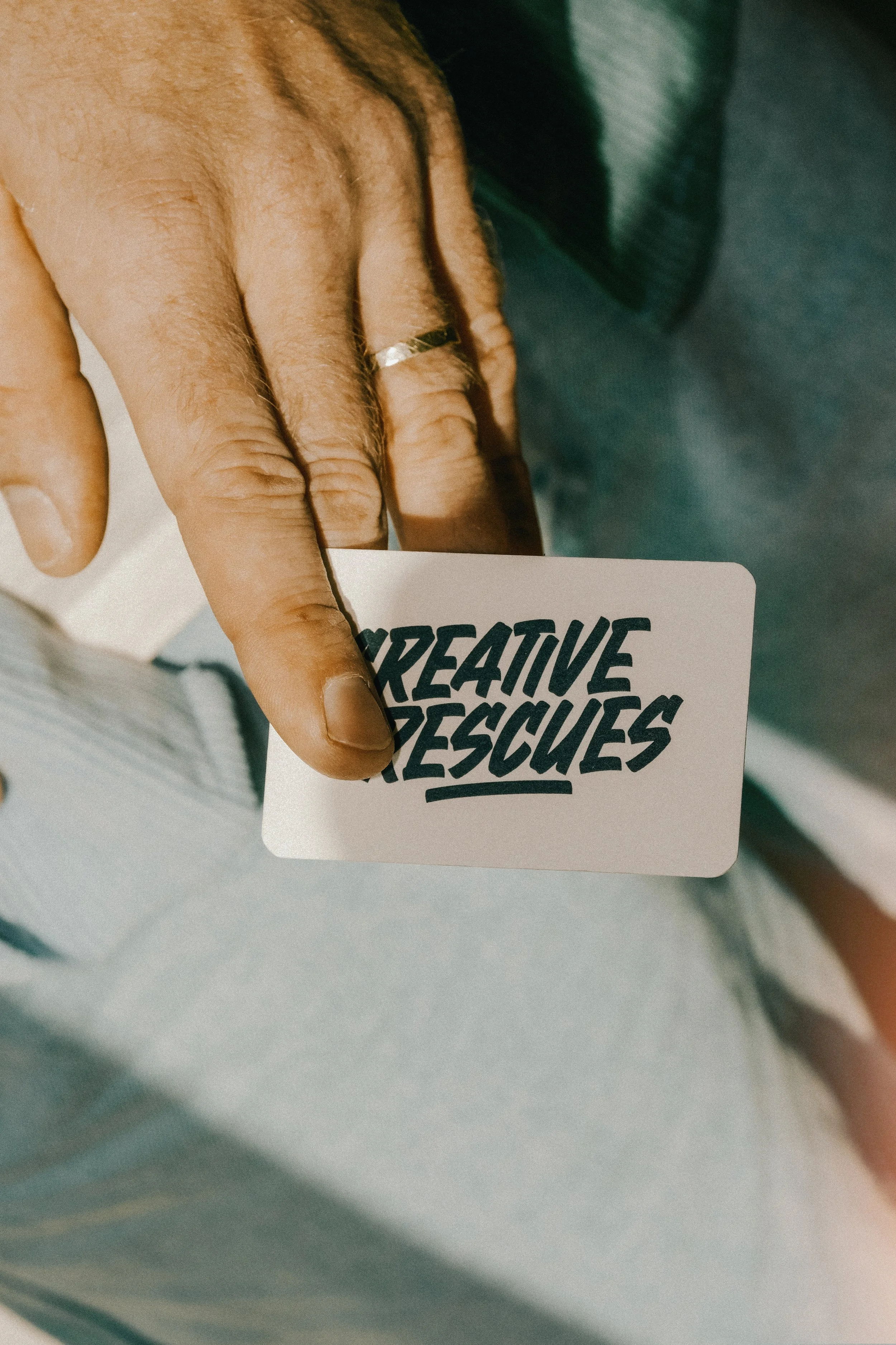 Creative rescues naamkaartje