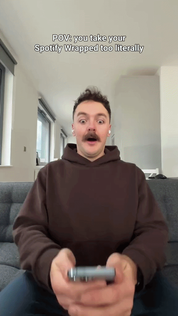 snaptik_7307689815452028192_v31-ezgif.com-video-to-gif-converter.gif