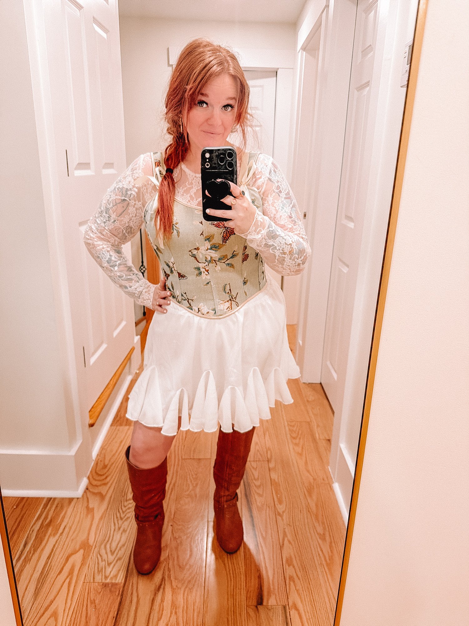 MAIN CHARACTER: THE ART OF BECOMING HER