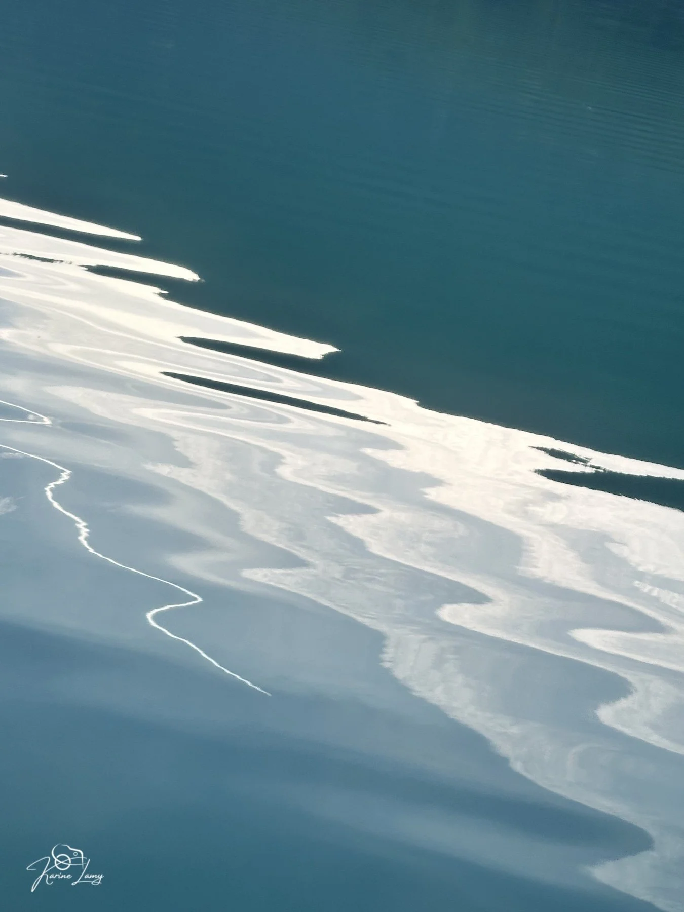 Reflet lac de Monteynard France